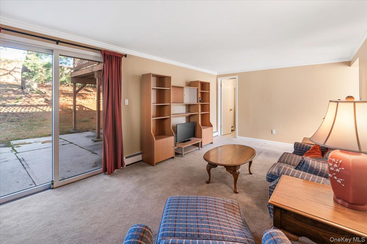 53 Beaumont Drive, Plainview, NY 11803