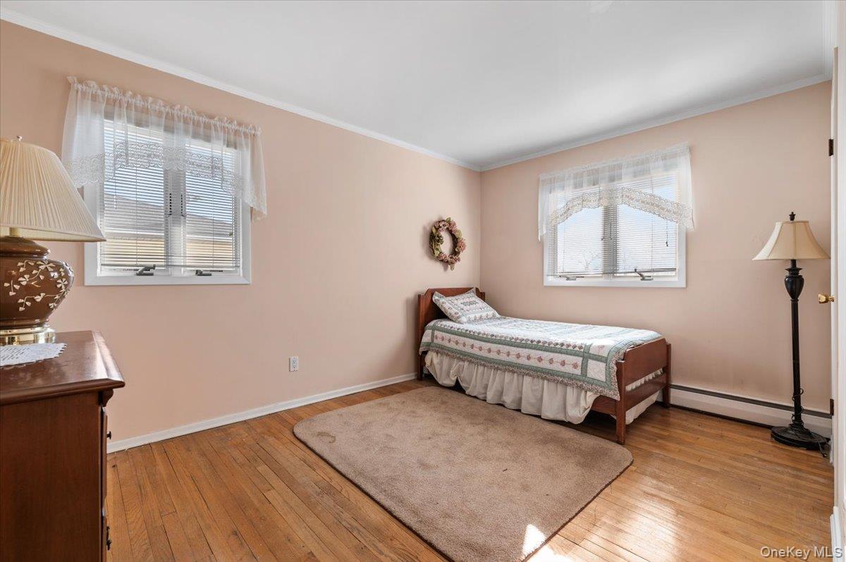 53 Beaumont Drive, Plainview, NY 11803