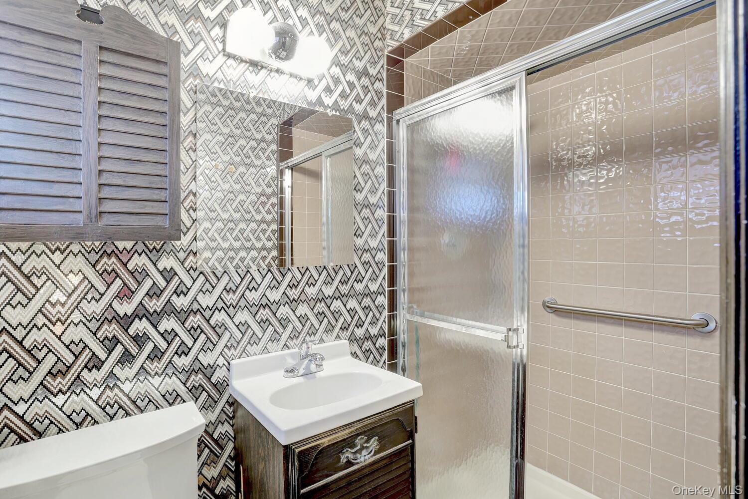 4 Crabapple Court, Monsey, NY 10952