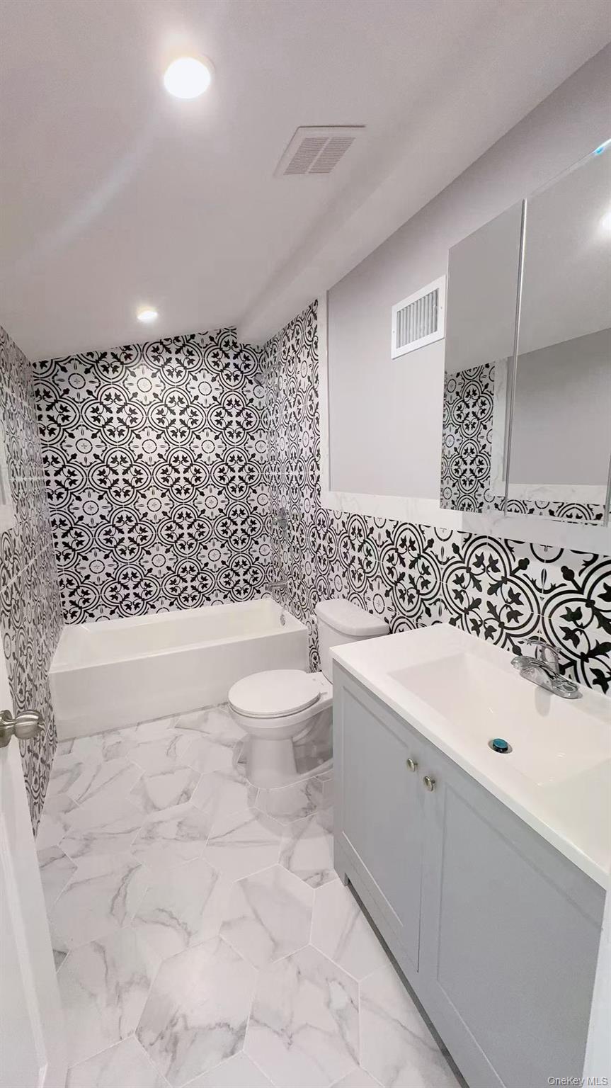 149-45 Hawtree Street, Ozone Park, NY 11417