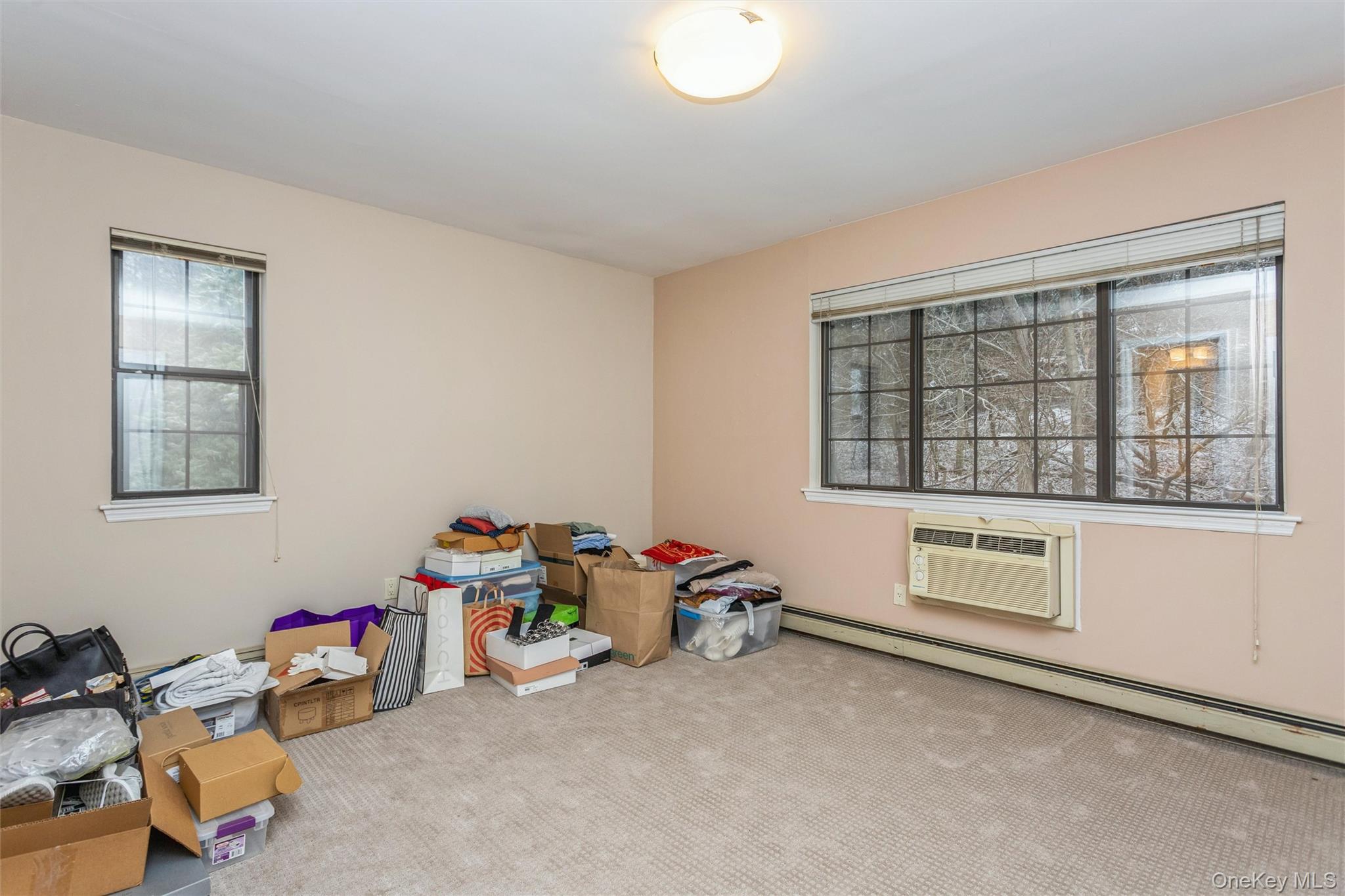 72 Foxwood Circle, Mount Kisco, NY 10549