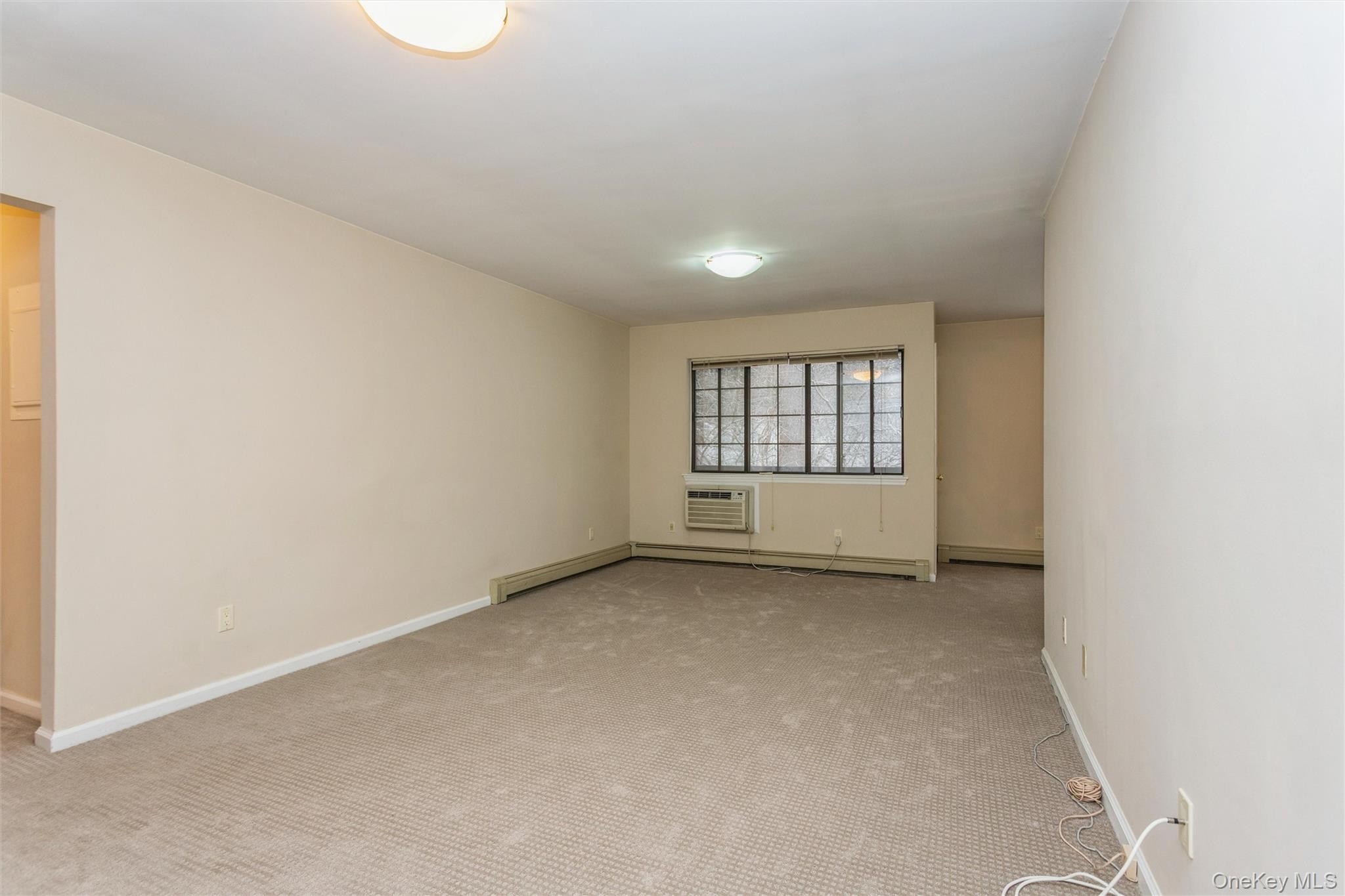 72 Foxwood Circle, Mount Kisco, NY 10549