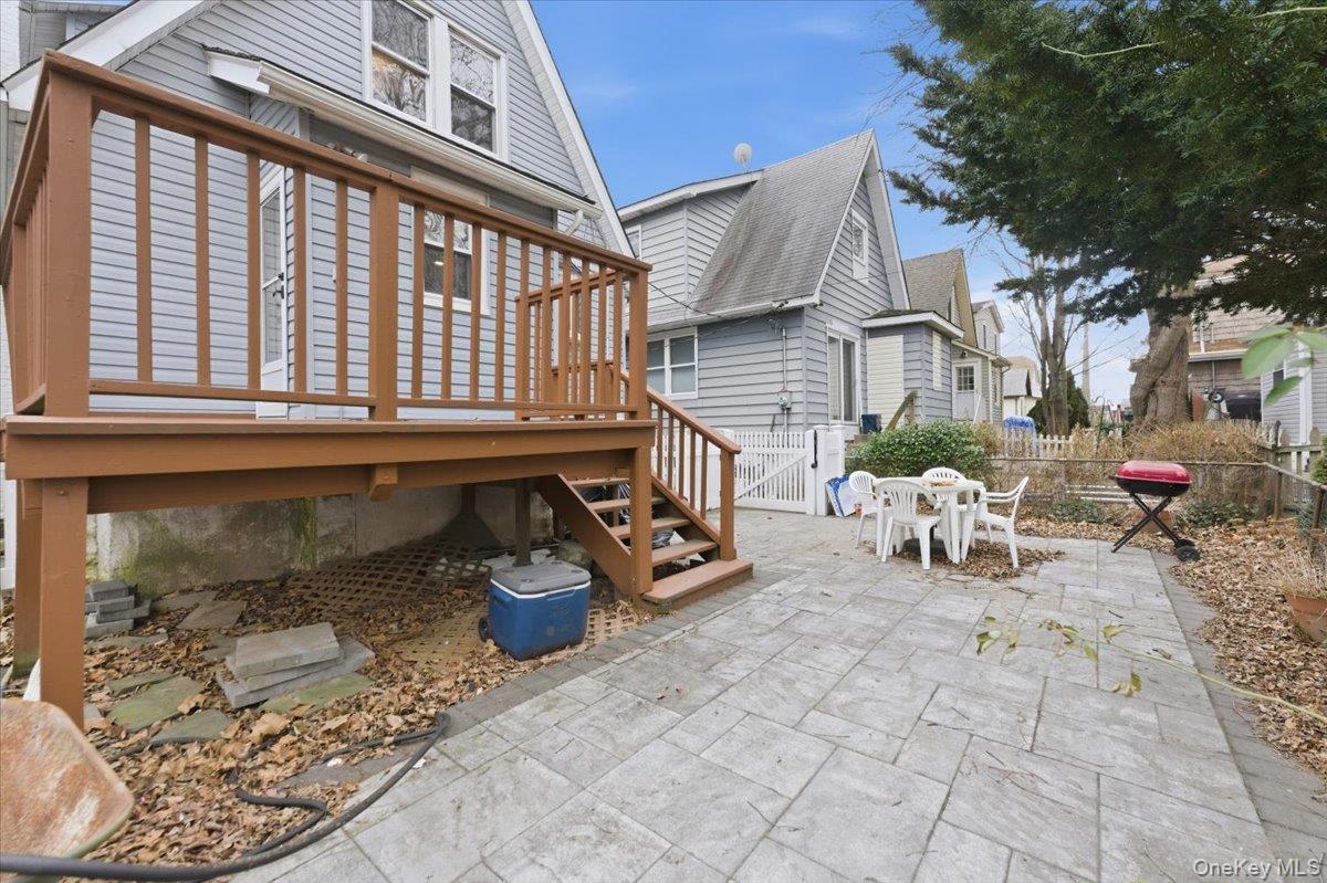 22 Sunset Trail # 22, Bronx, NY 10465