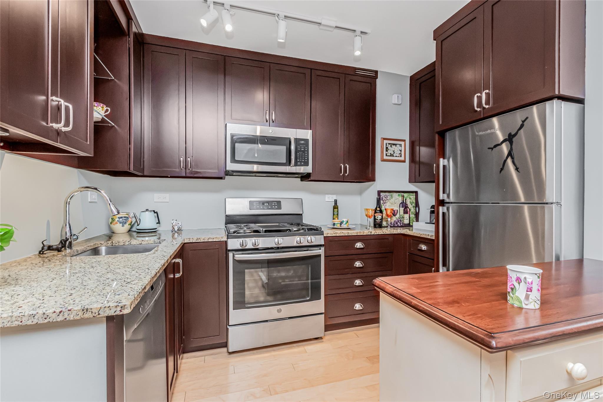 2621 Palisade Avenue # 11G, Bronx, NY 10463