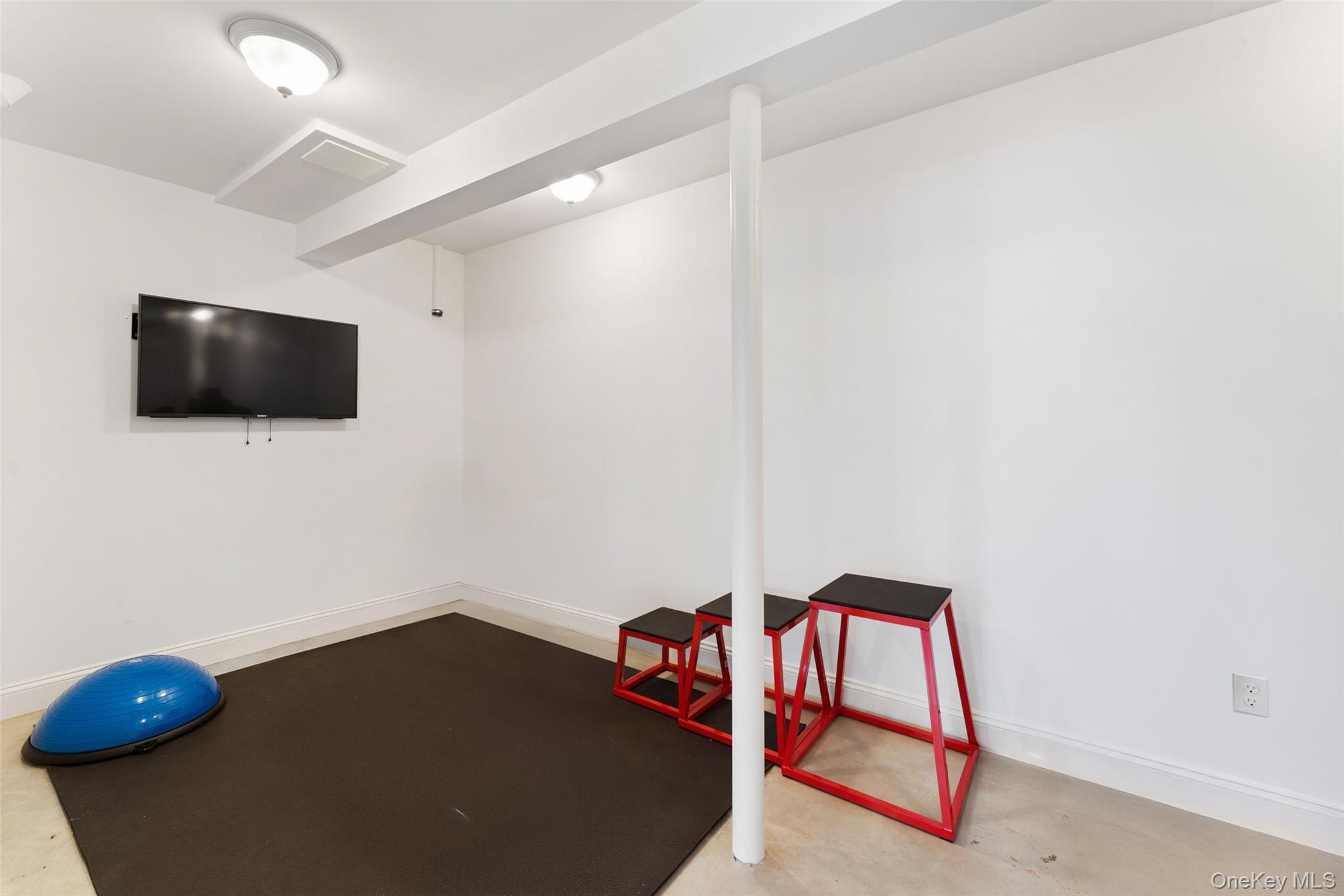 2 Belmont Drive, Irvington, NY 10533