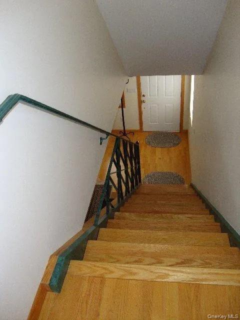 25 Elm Street, Greenvale, NY 11548