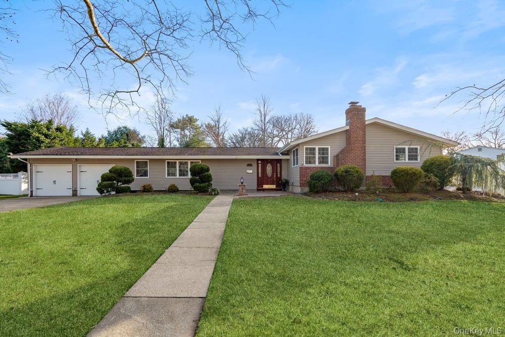 11 Cedar Crest Drive, Dix Hills, NY 11746