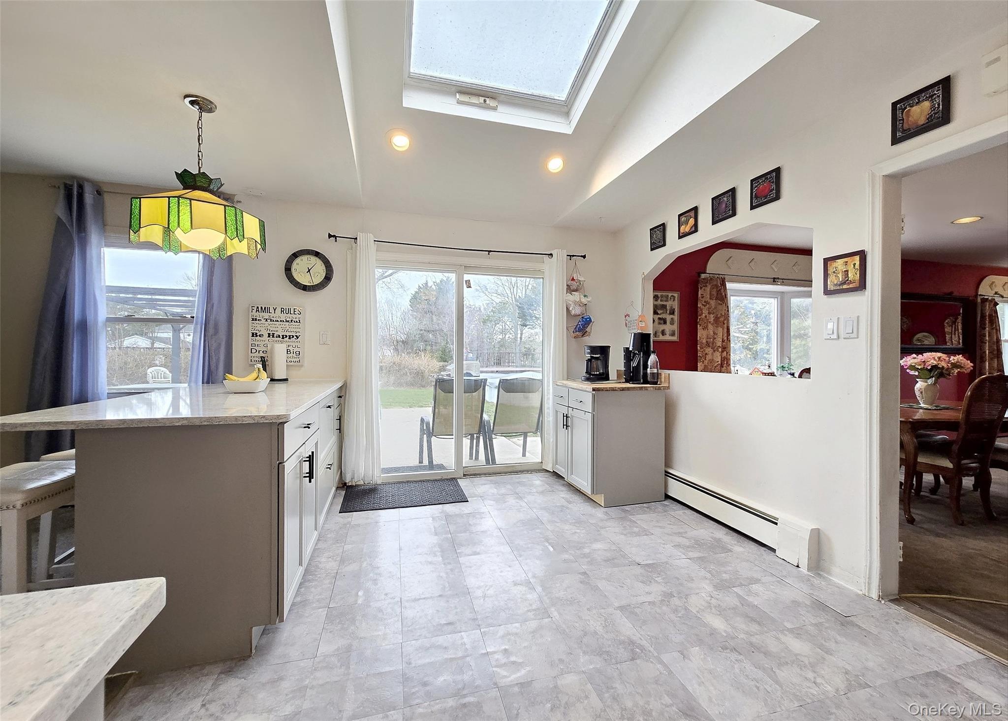 33 Segatogue Lane, South Setauket, NY 11720