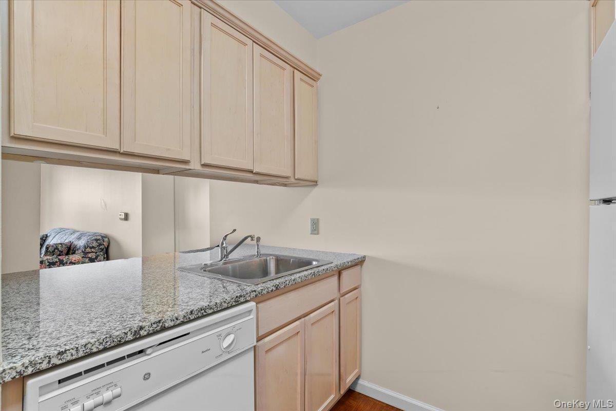 312 Sutton Drive # 312, Mount Kisco, NY 10549