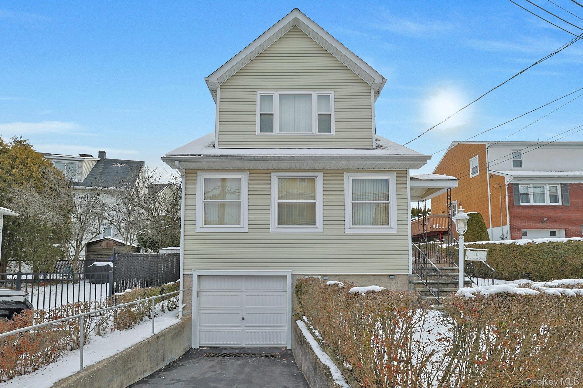 16 Richardson Place, Eastchester, NY 10709