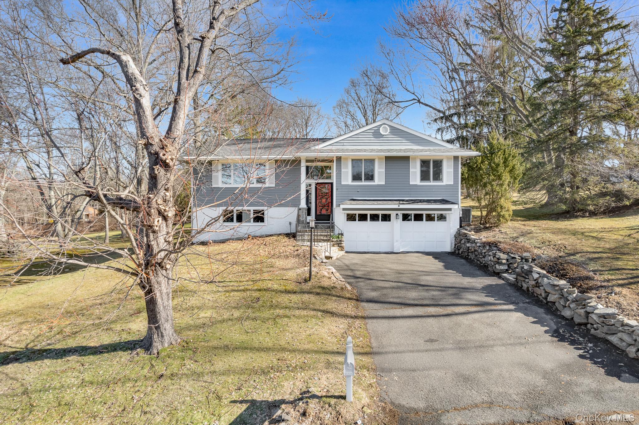 7 Bracken Road, Ossining, NY 10562