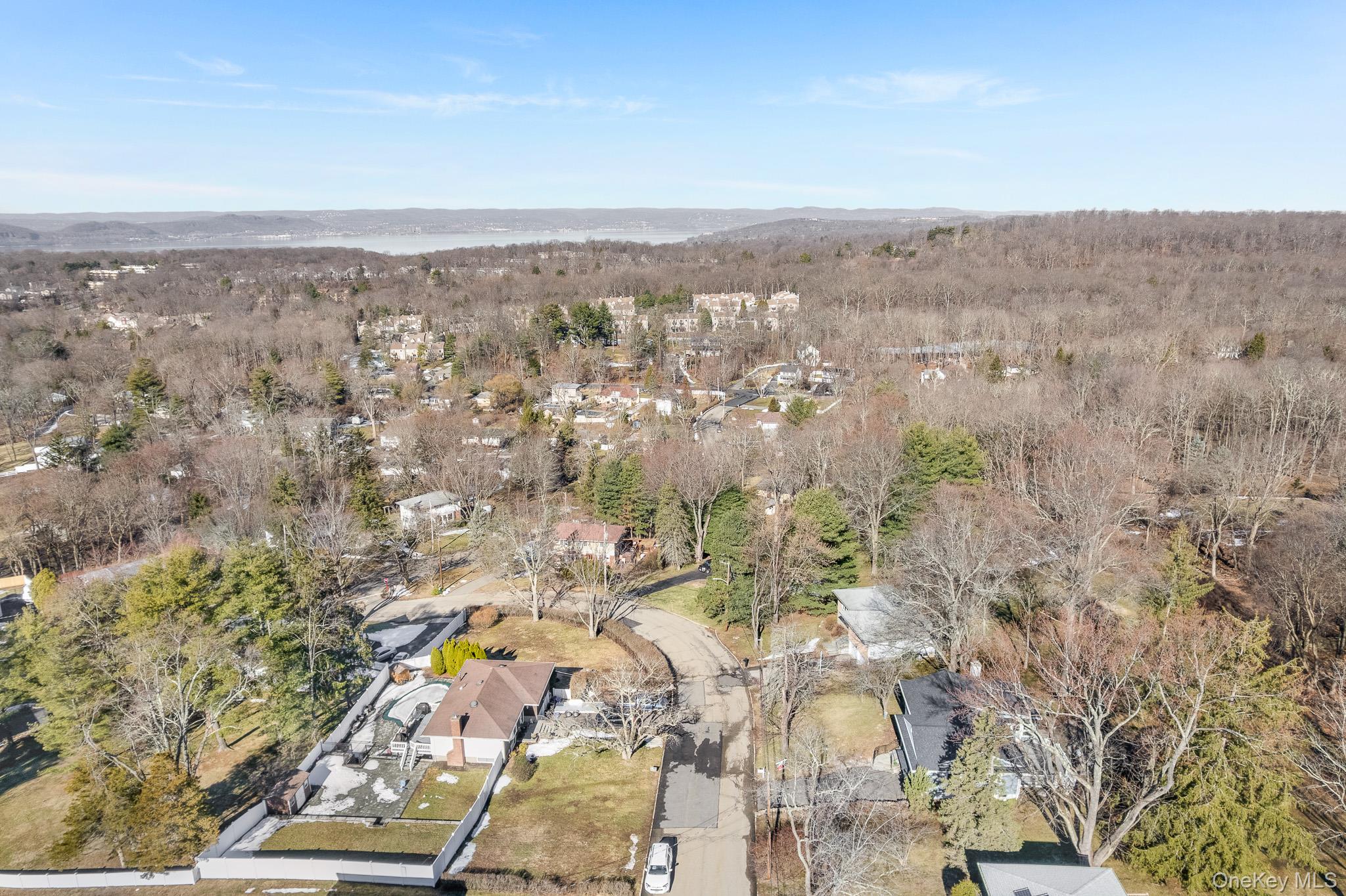 7 Bracken Road, Ossining, NY 10562