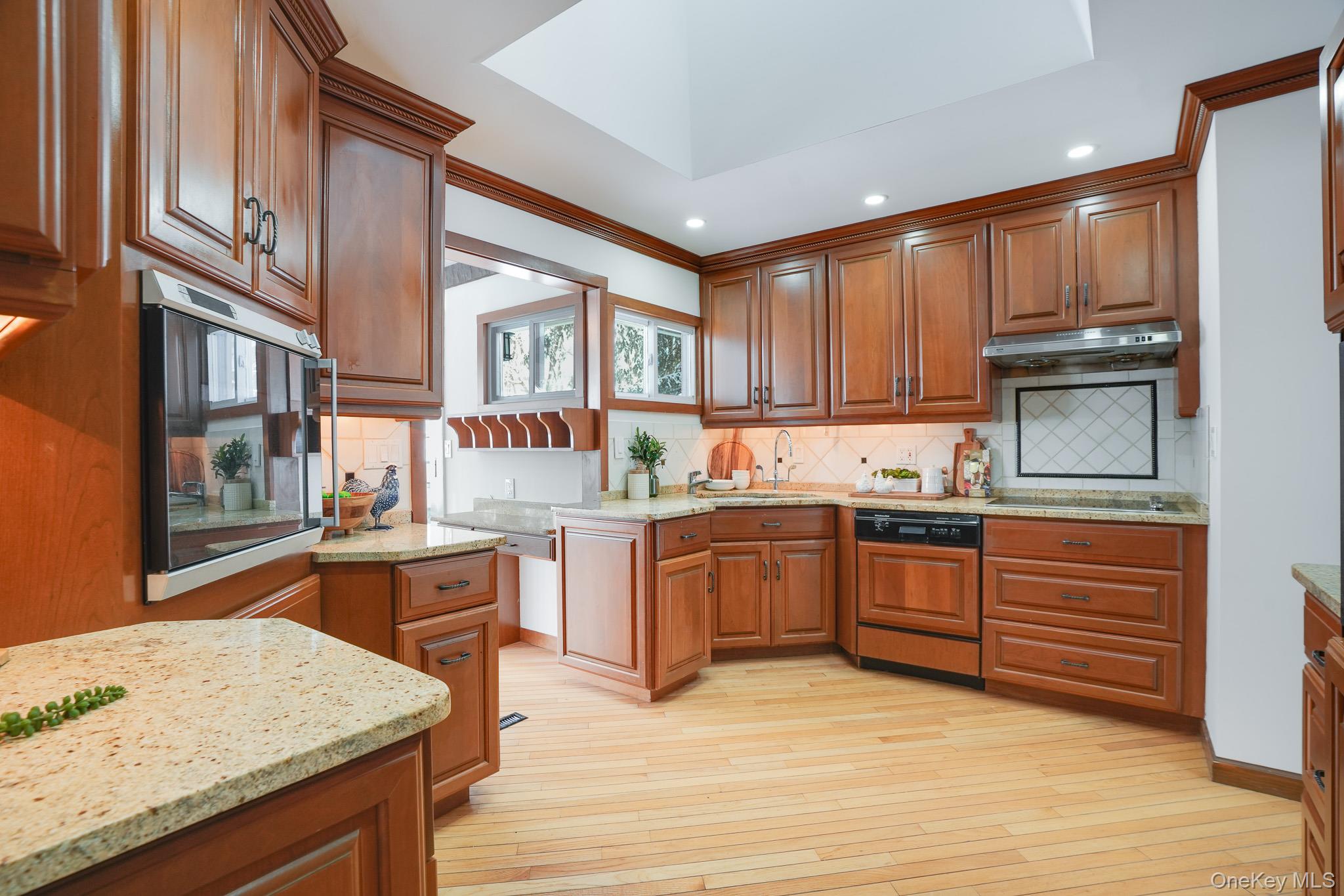 7 Bracken Road, Ossining, NY 10562