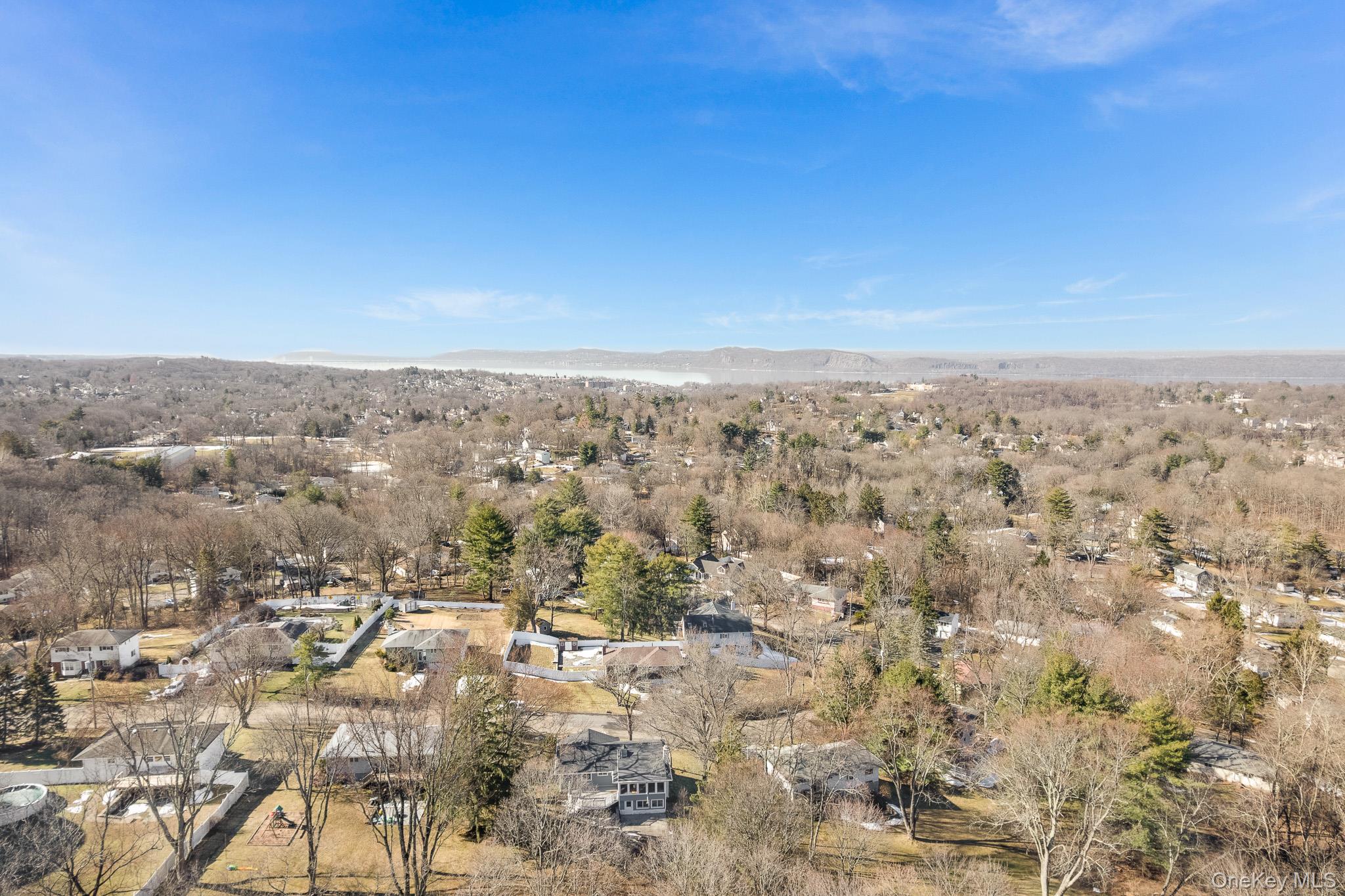 7 Bracken Road, Ossining, NY 10562