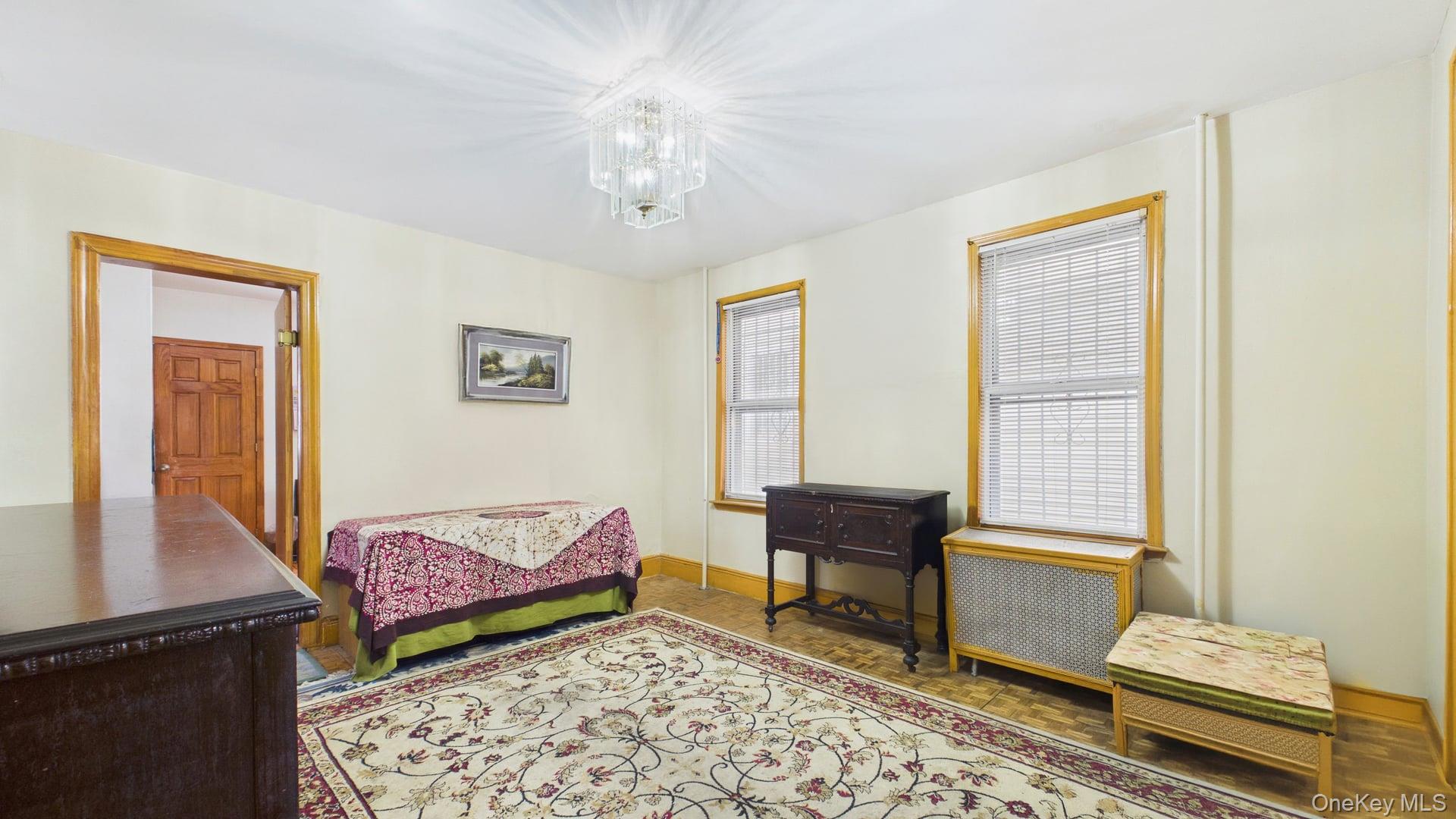 4711 88th Street, Elmhurst, NY 11373