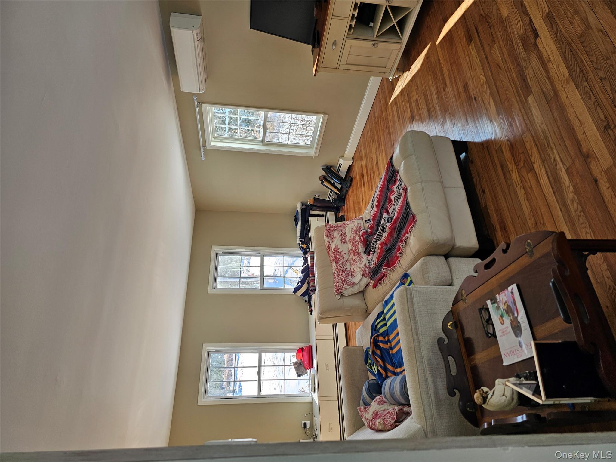 19 Telsar Lane, Warwick, NY 10990