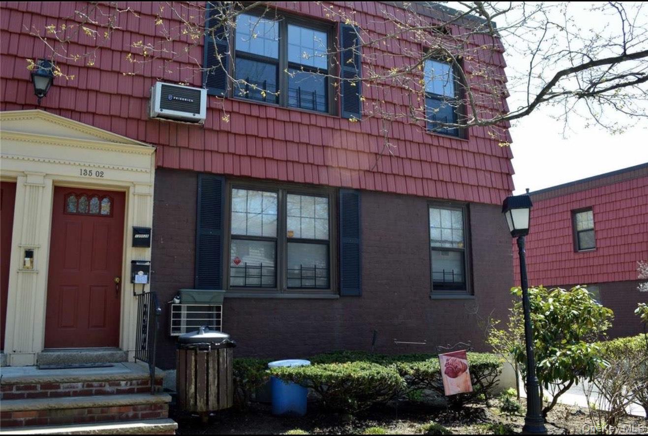 135-02 Jewel Avenue # A, Flushing, NY 11367