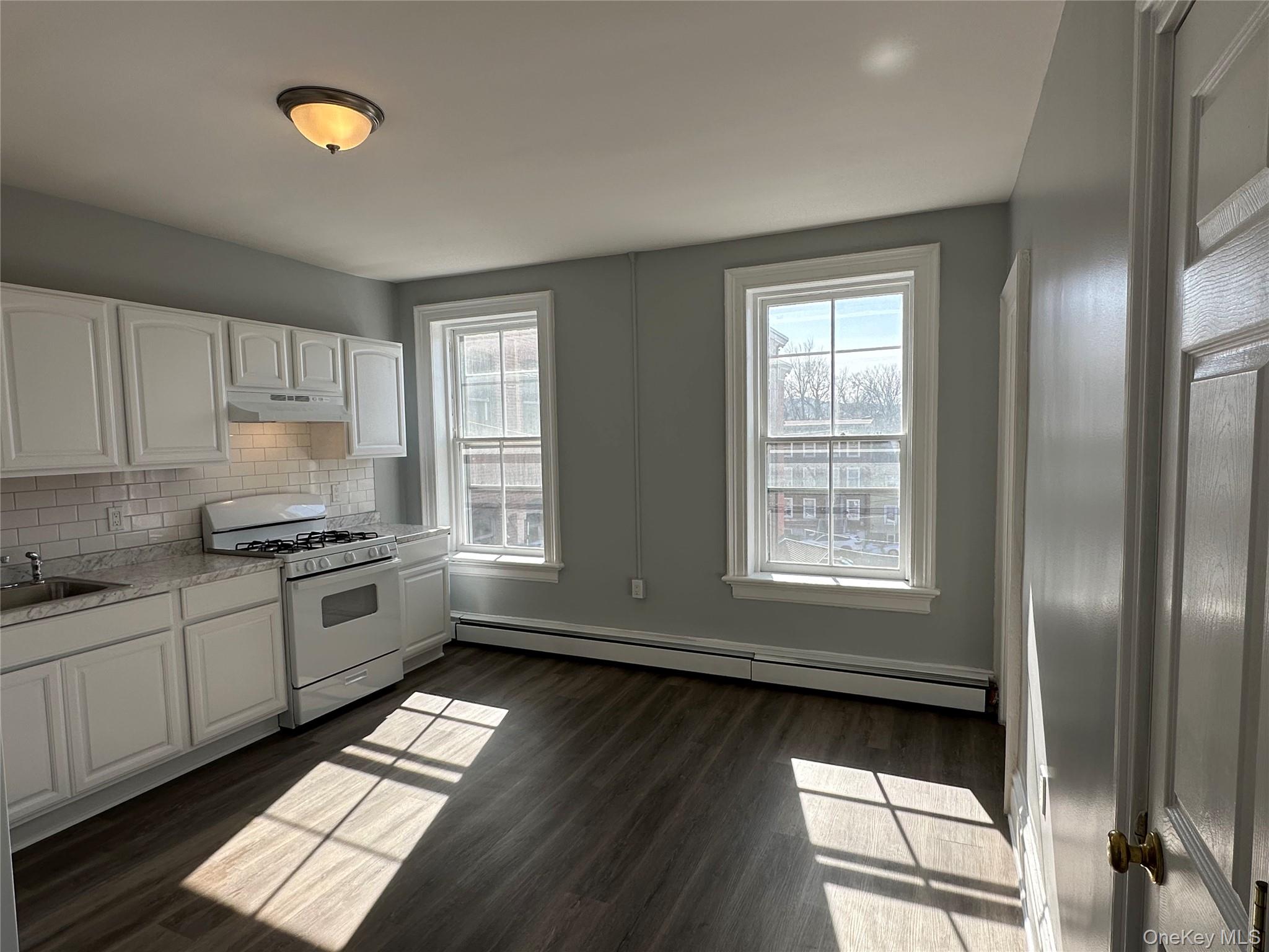 87 Broadway # 2, Newburgh, NY 12550