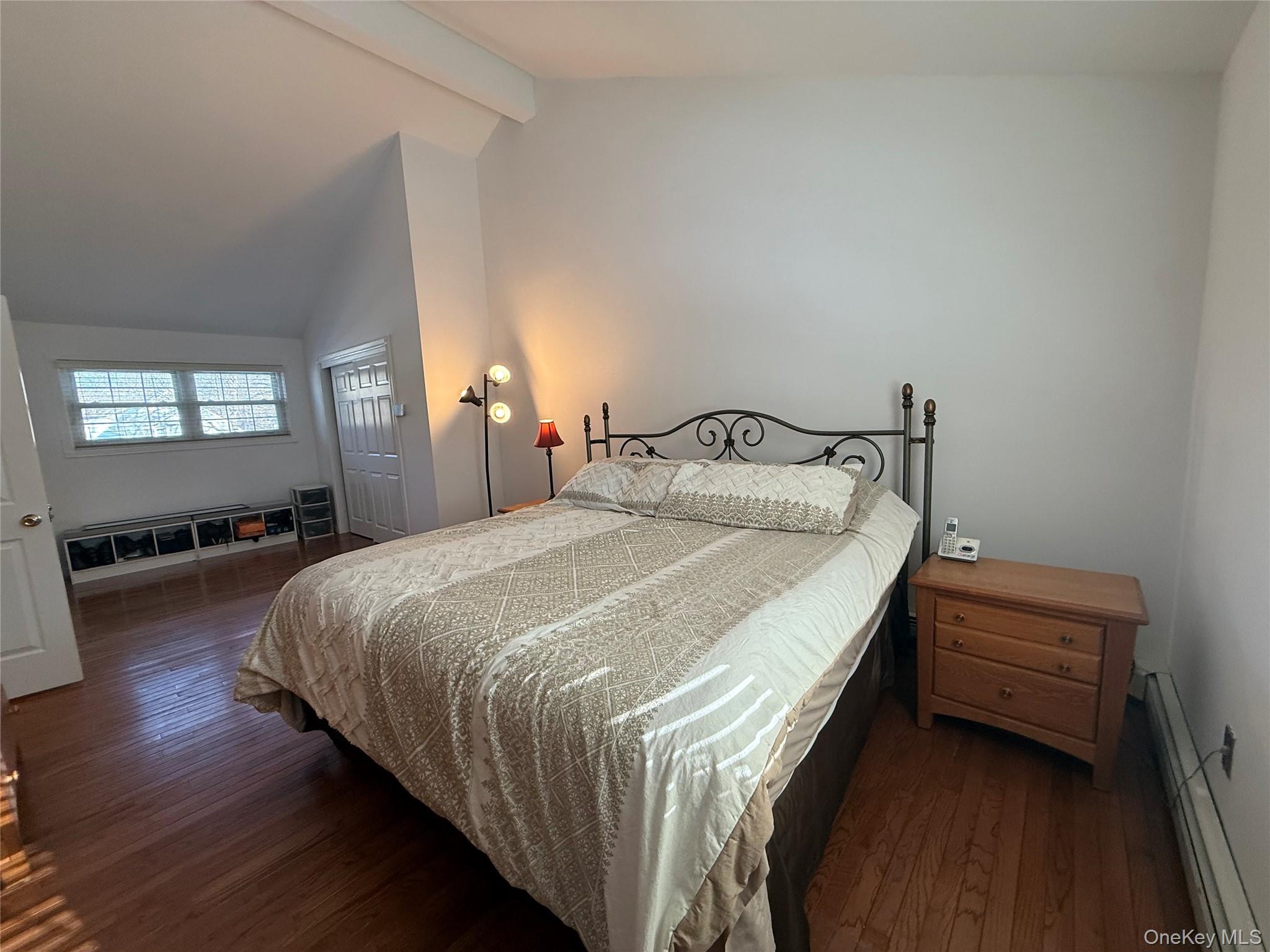 4 Sheila Court, Manorville, NY 11949