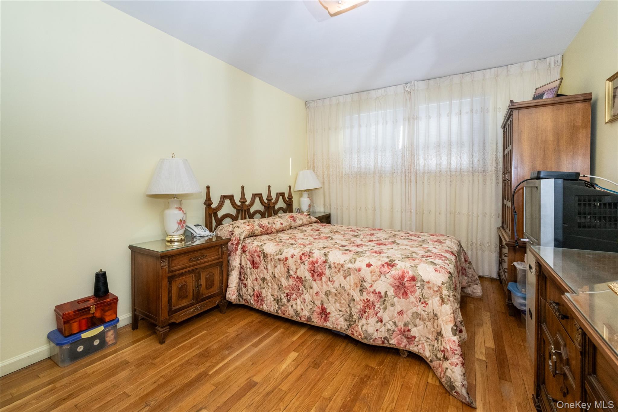 2544 Hollers Avenue, Bronx, NY 10475