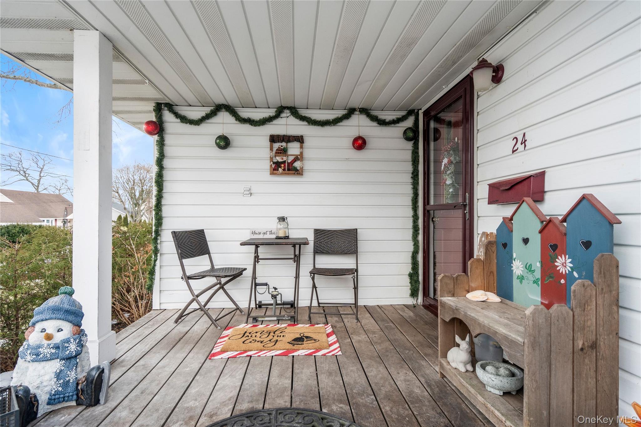 24 Park Place, Patchogue, NY 11772