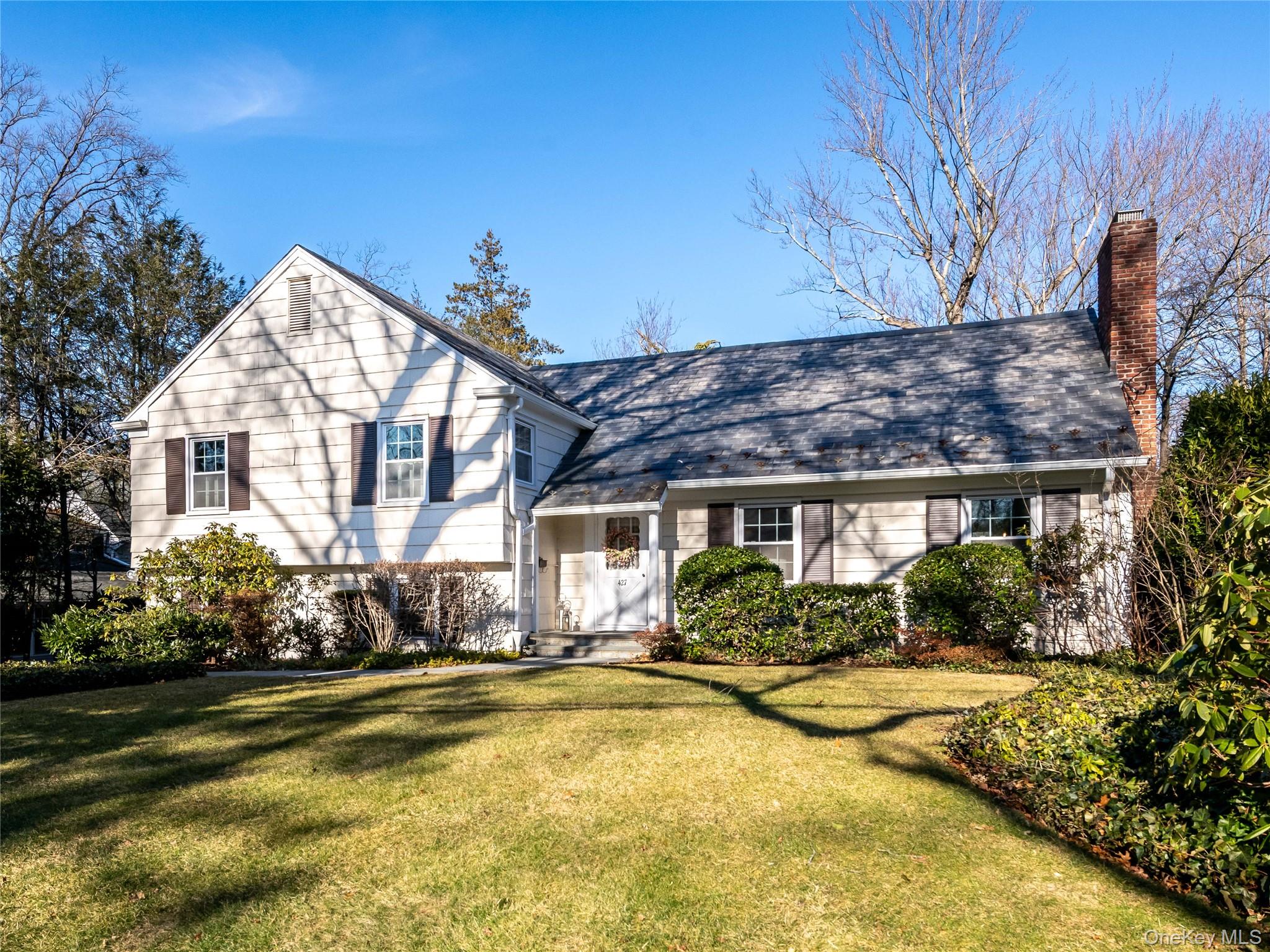 427 Ryder Road, Manhasset, NY 11030