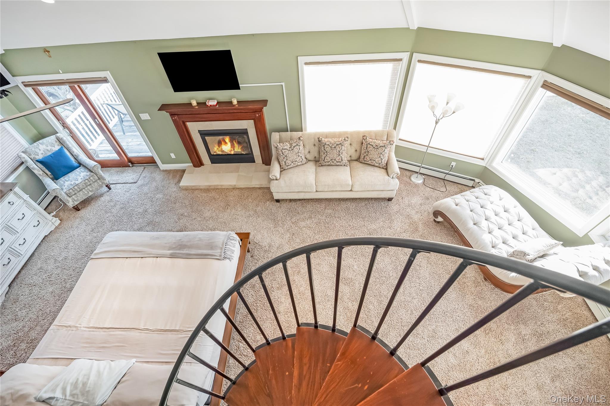 120 Neptune Place, Massapequa, NY 11758