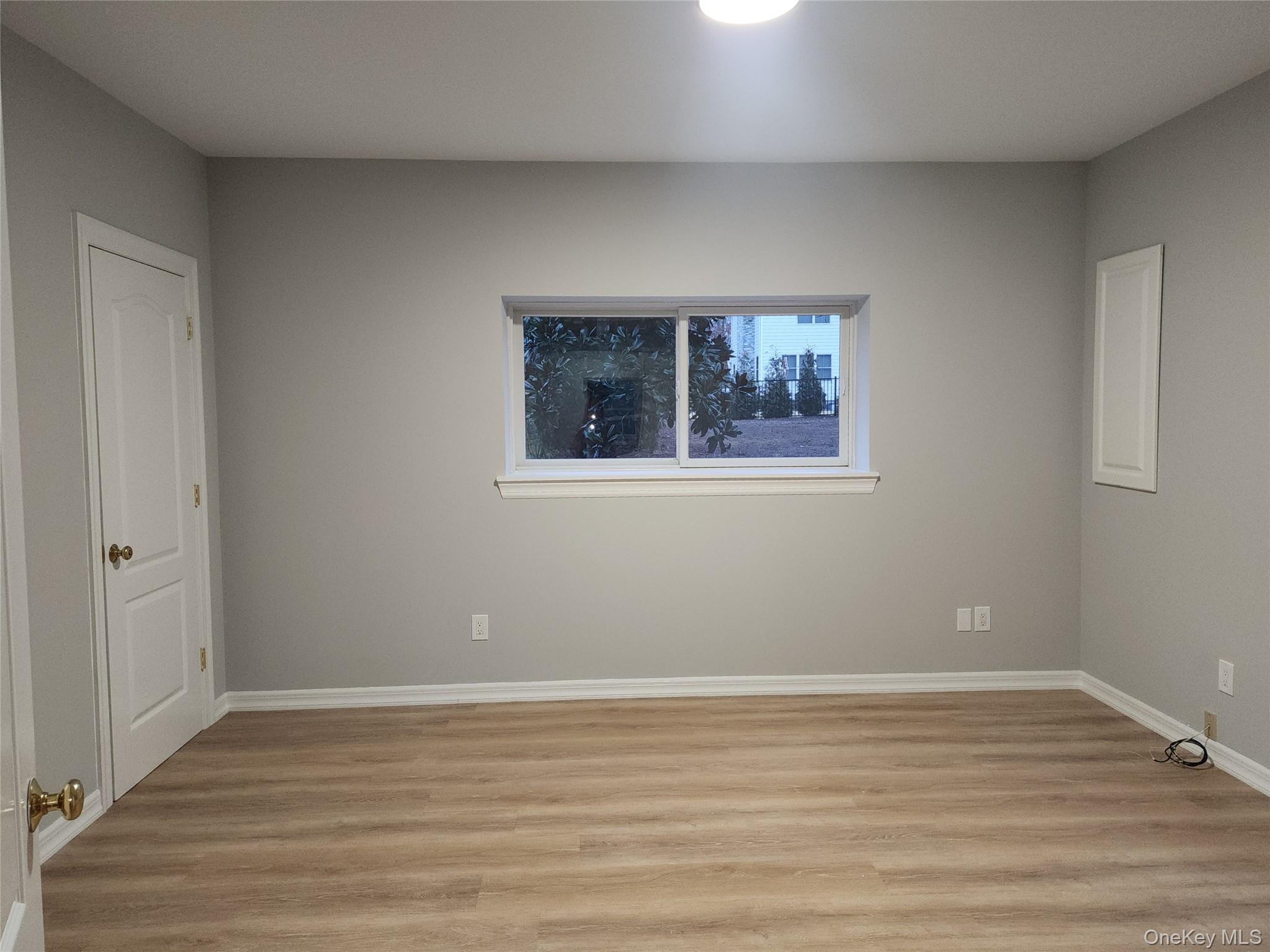 1A Jackson Avenue # A, Hampton Bays, NY 11946