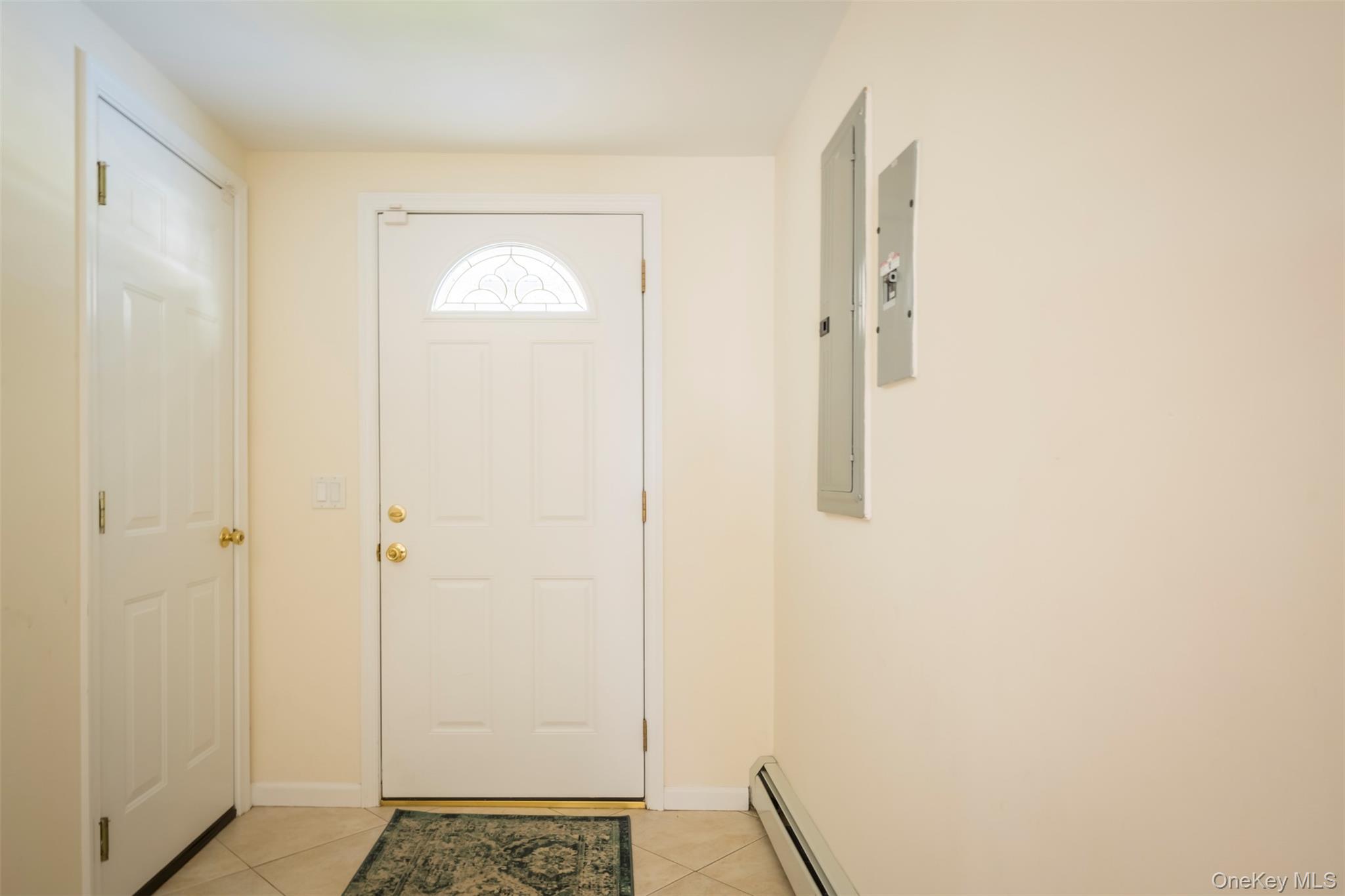 11 7th Street, Bayville, NY 11709