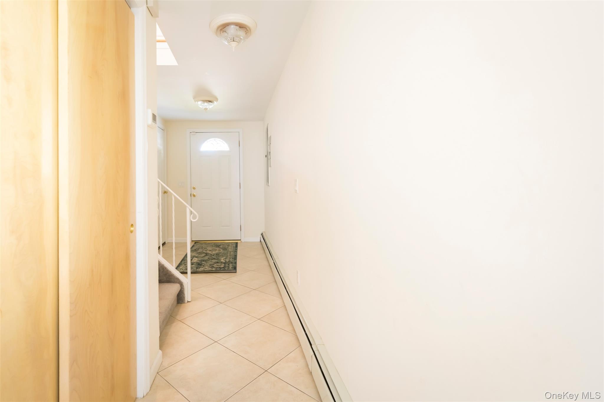 11 7th Street, Bayville, NY 11709