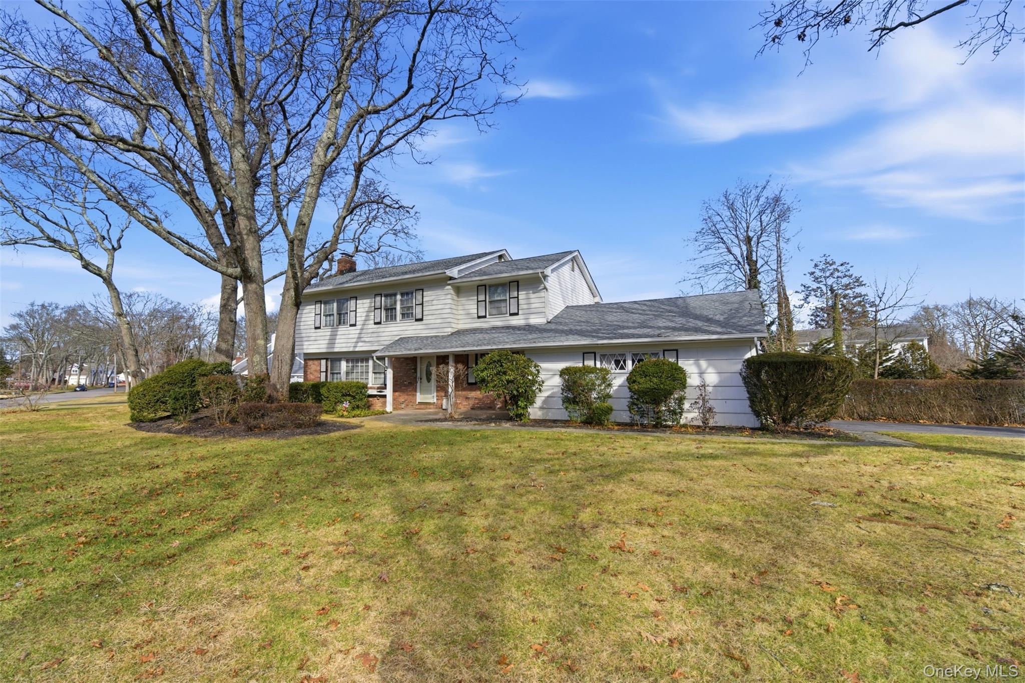 24 Birchwood Drive, Great River, NY 11739