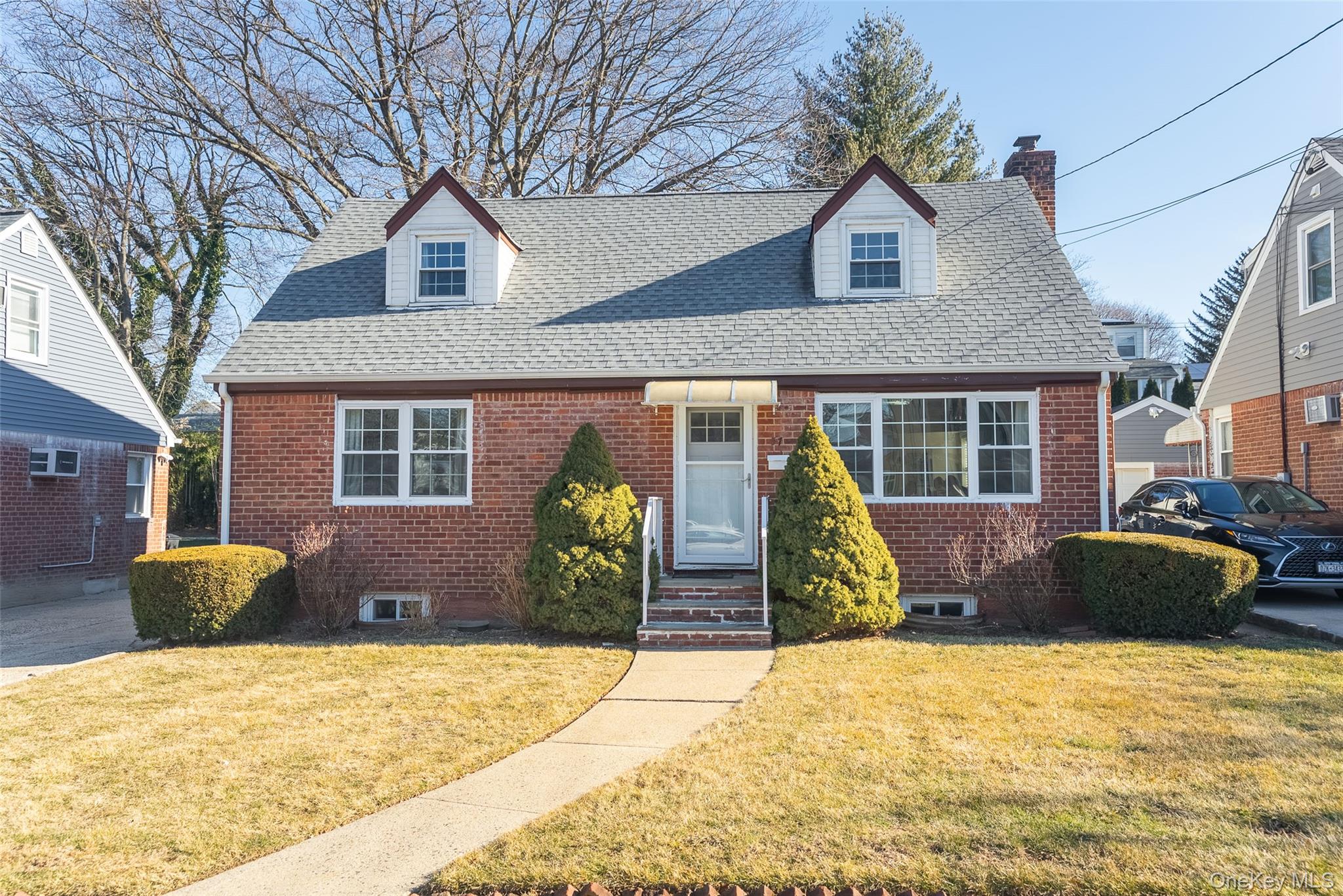 57 Chaffee Avenue, Albertson, NY 11507