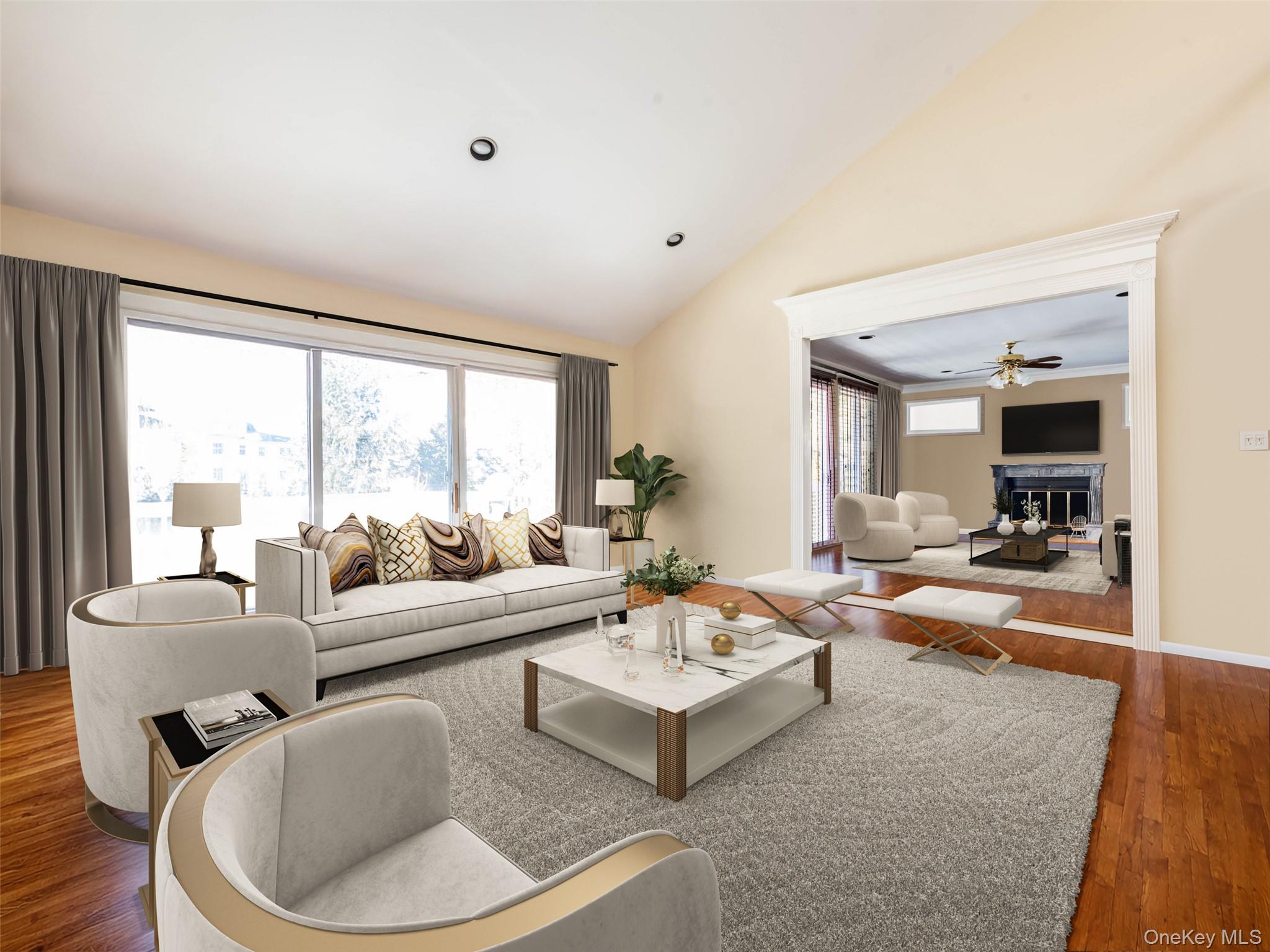 2 Bonnie Lynn Court, Roslyn, NY 11576