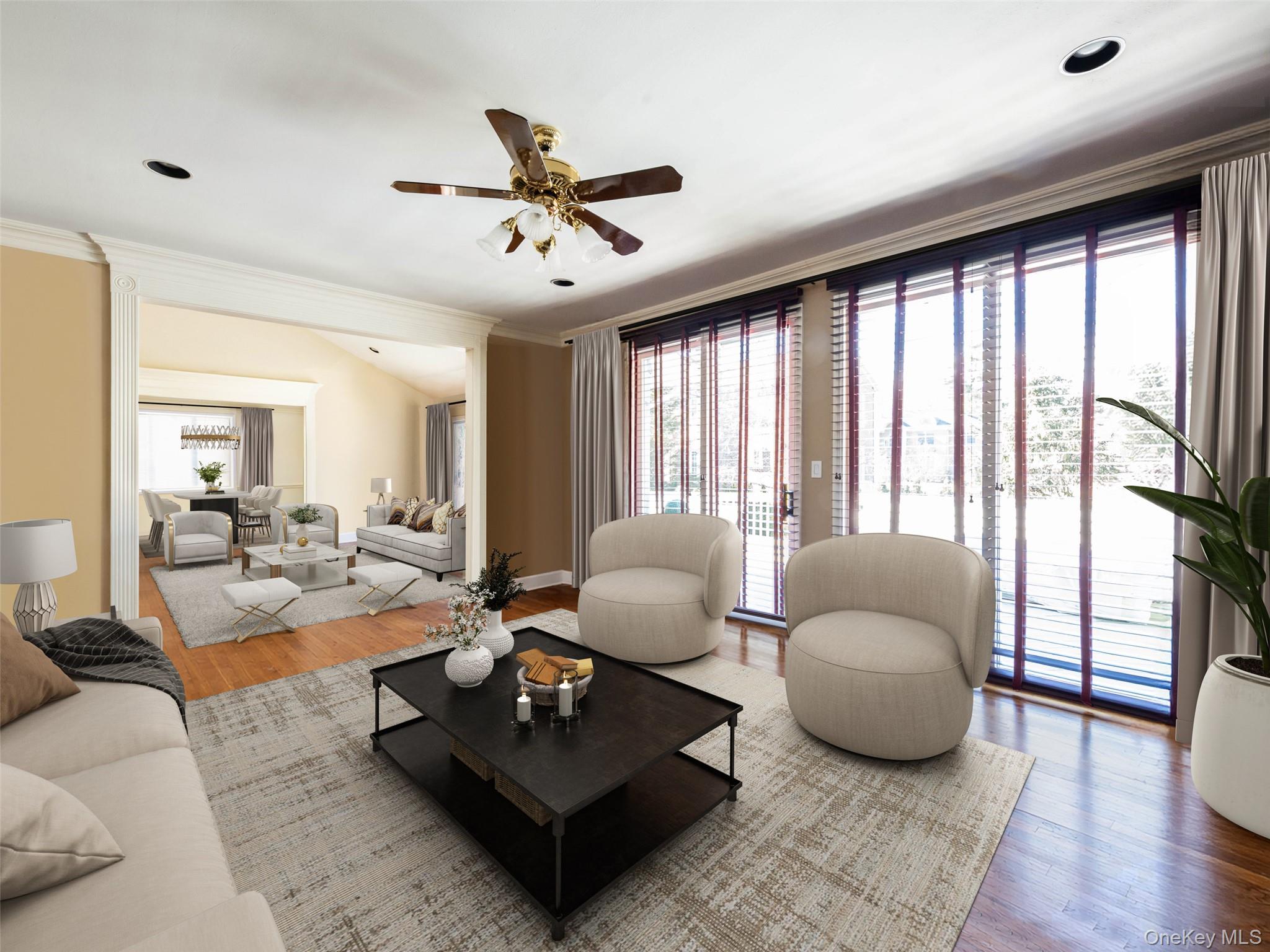 2 Bonnie Lynn Court, Roslyn, NY 11576