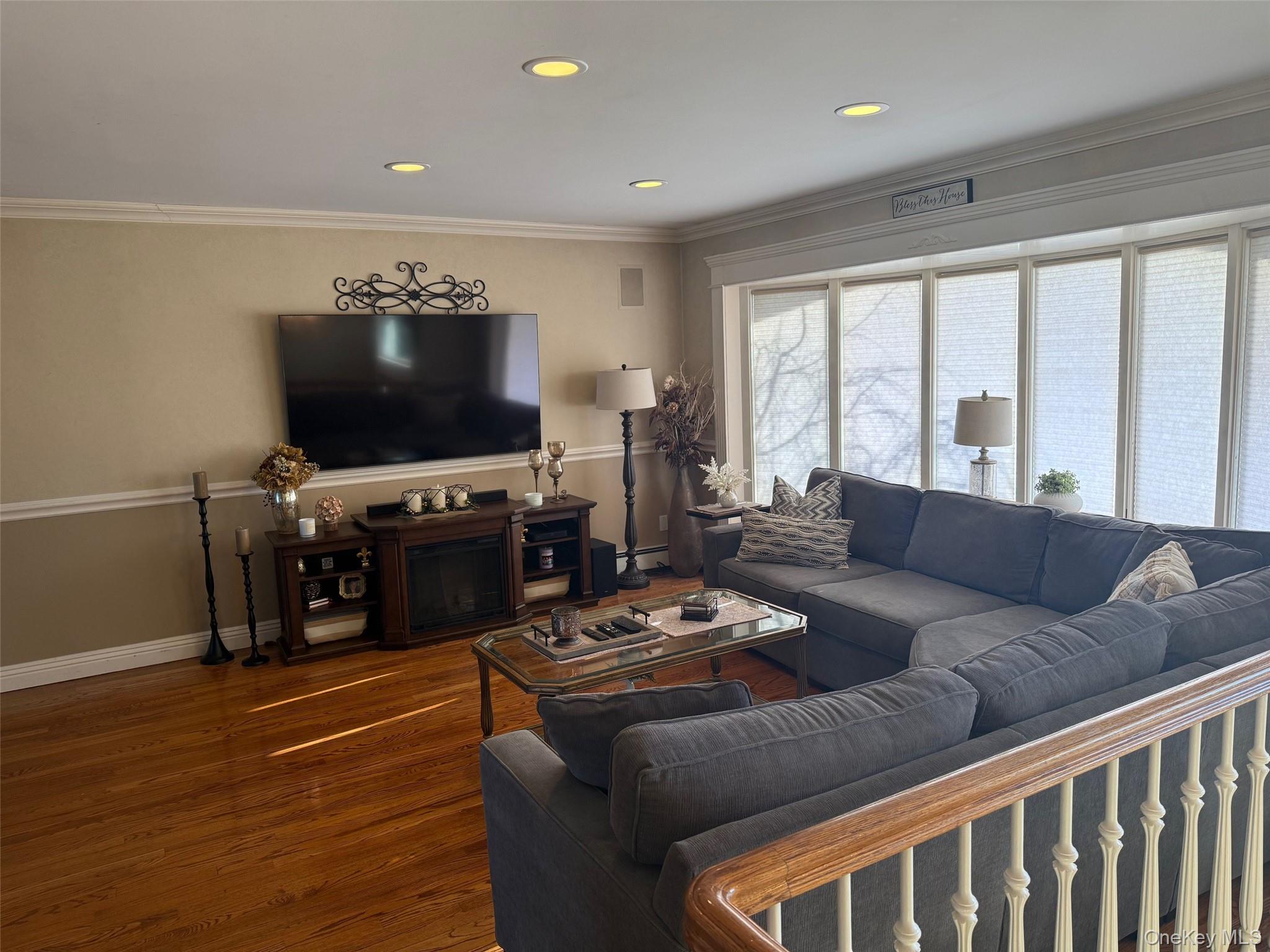 53 Page Drive, Hicksville, NY 11801