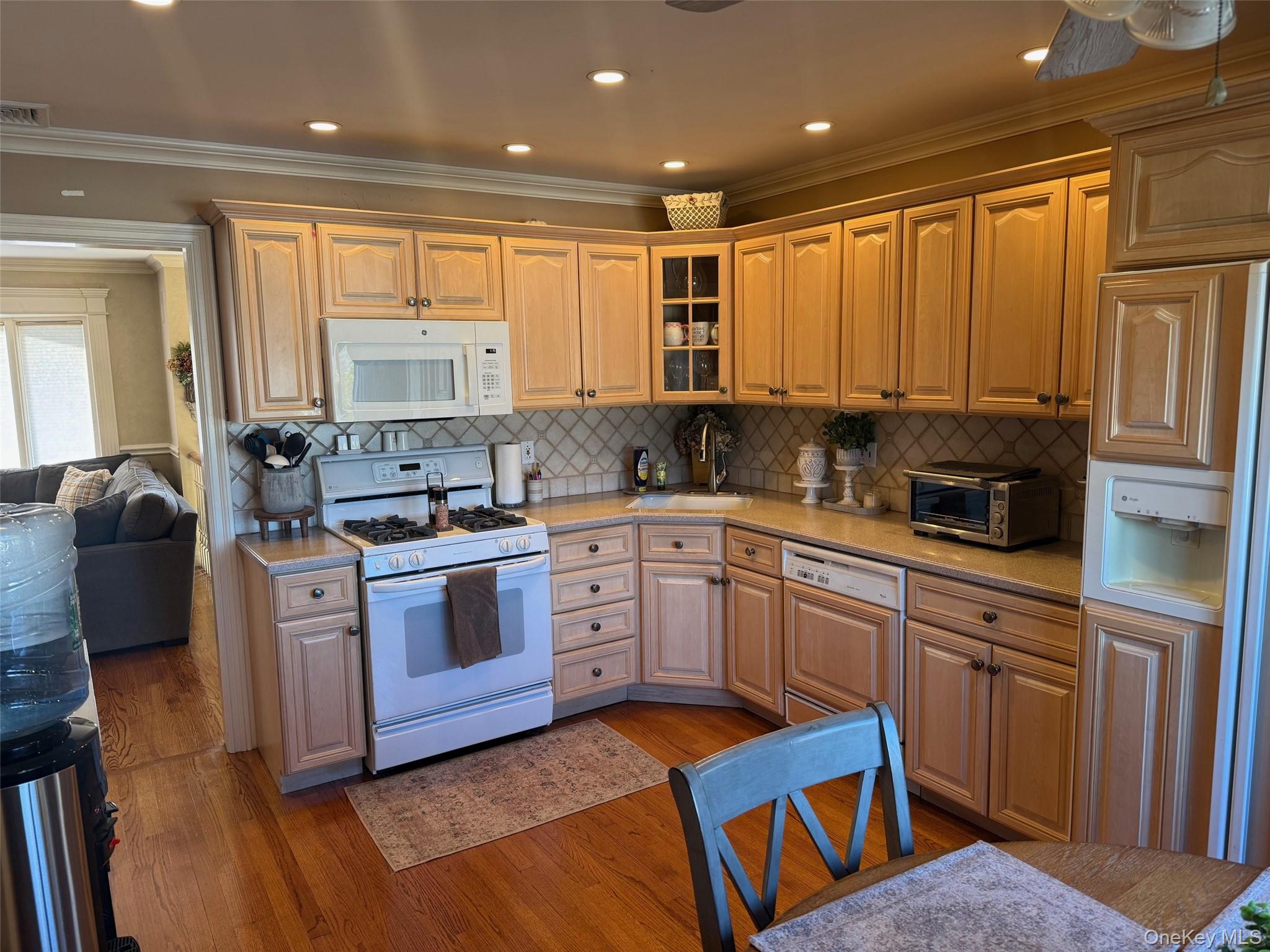 53 Page Drive, Hicksville, NY 11801