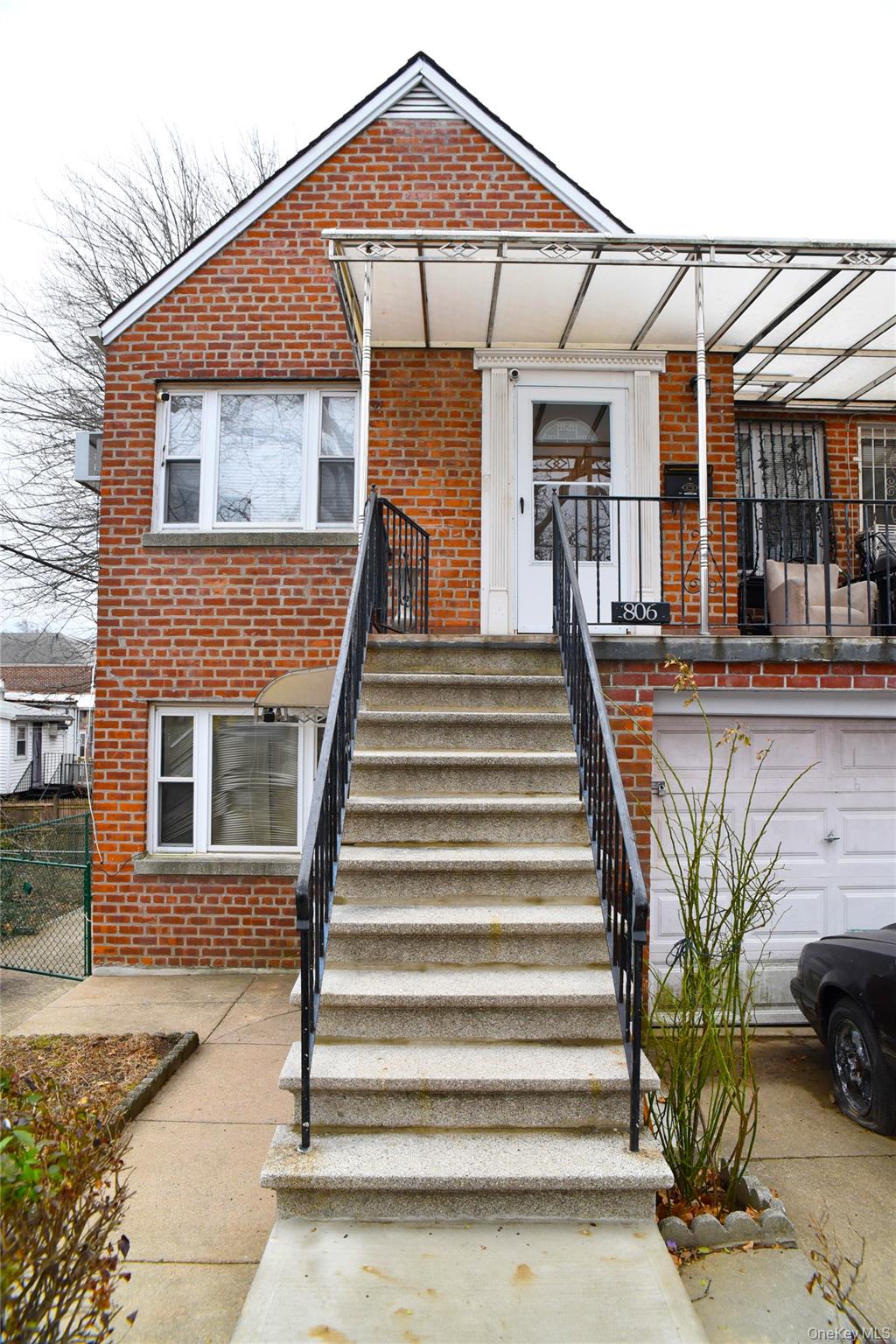 806 Waring Avenue, Bronx, NY 10467