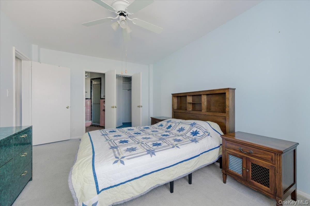 560 W Broadway # 6B, Long Beach, NY 11561