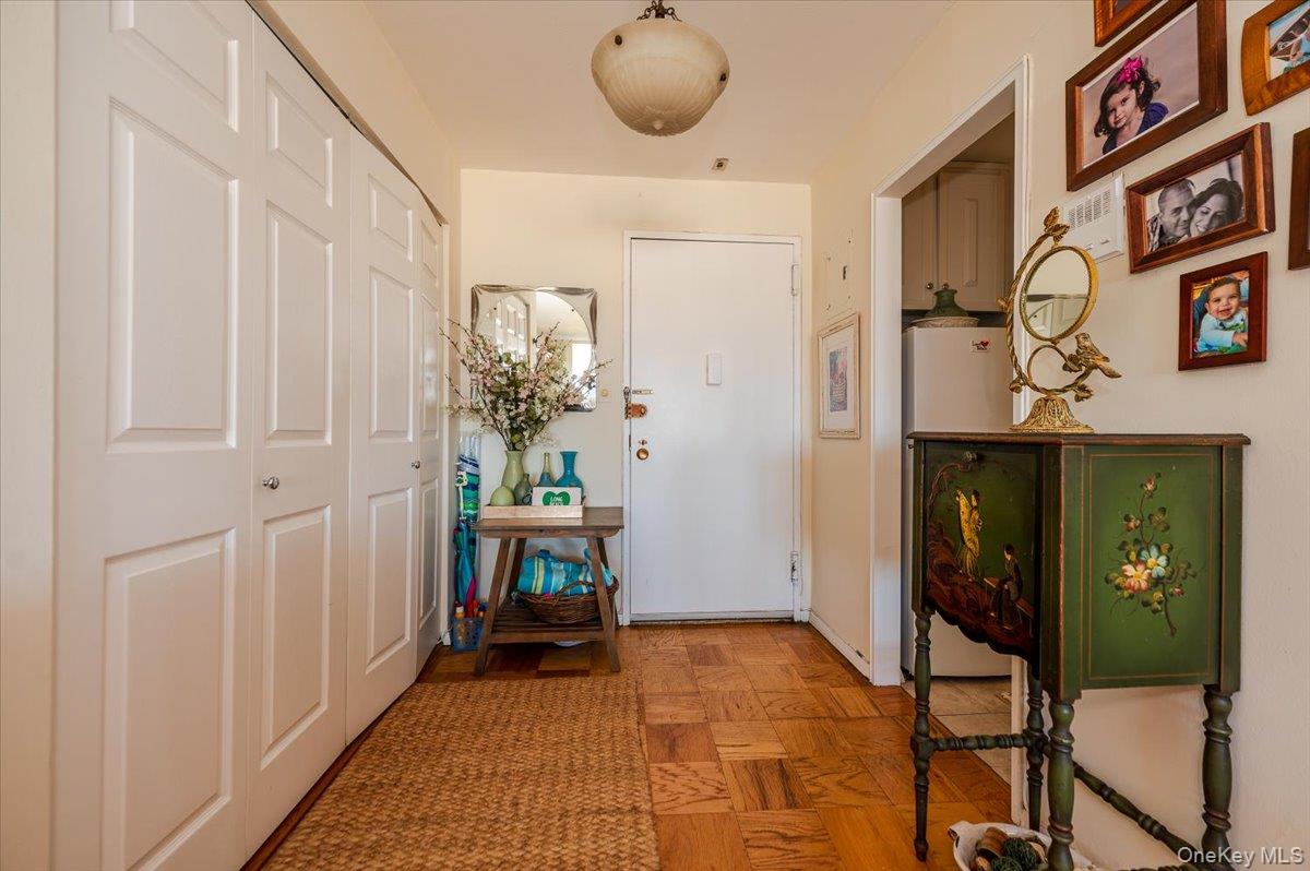 650 Shore Road # 5P, Long Beach, NY 11561