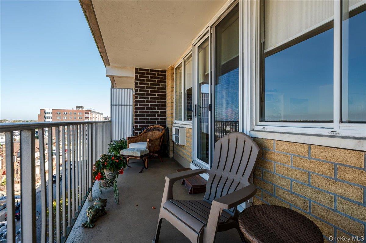 650 Shore Road # 5P, Long Beach, NY 11561