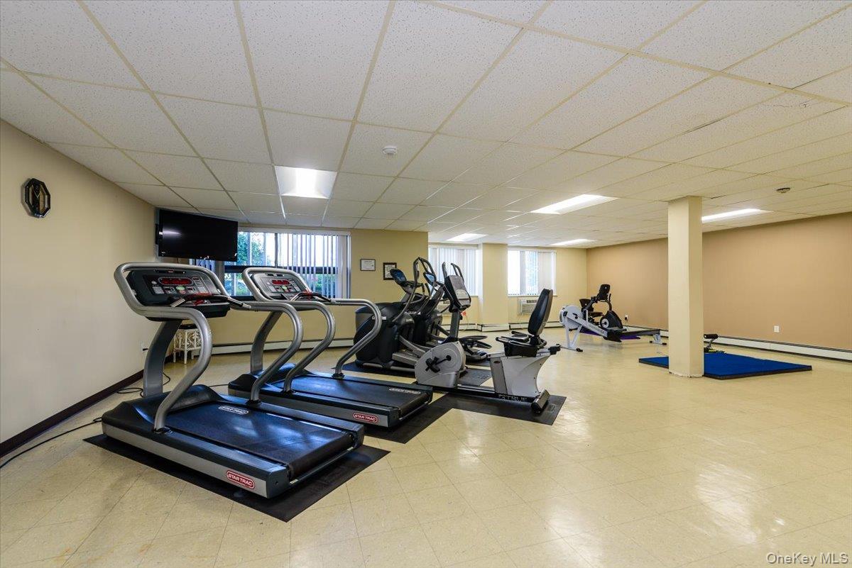 650 Shore Road # 5P, Long Beach, NY 11561