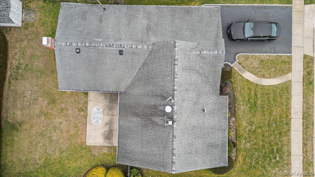 17 Wilson Lane, Bethpage, NY 11714