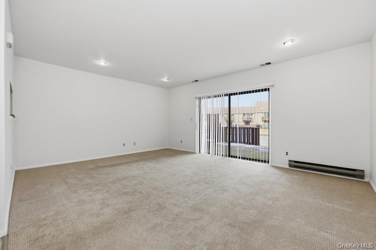 100 Daly Boulevard # 2803, Oceanside, NY 11572