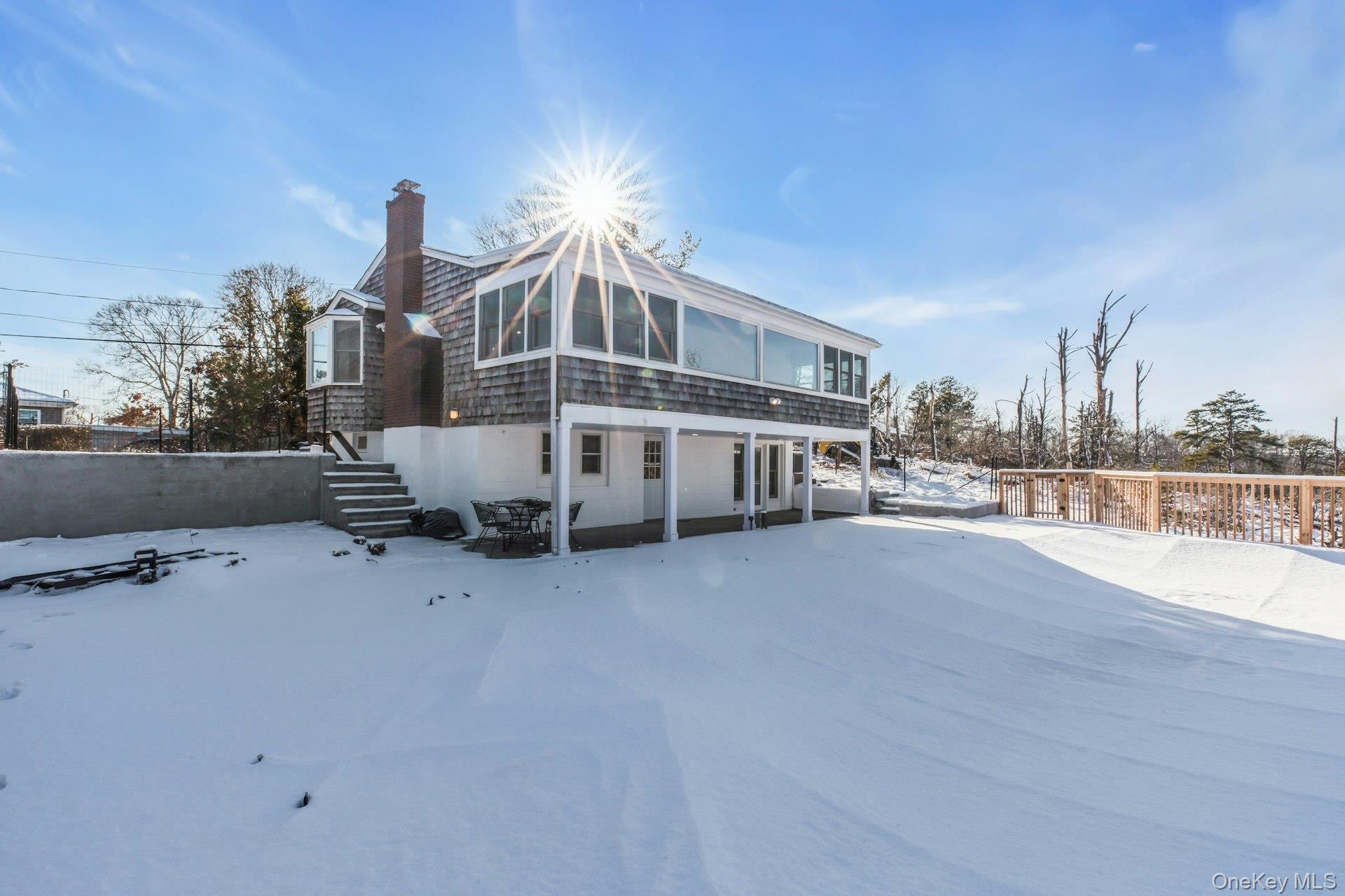 33 Oceanview Road, Hampton Bays, NY 11946