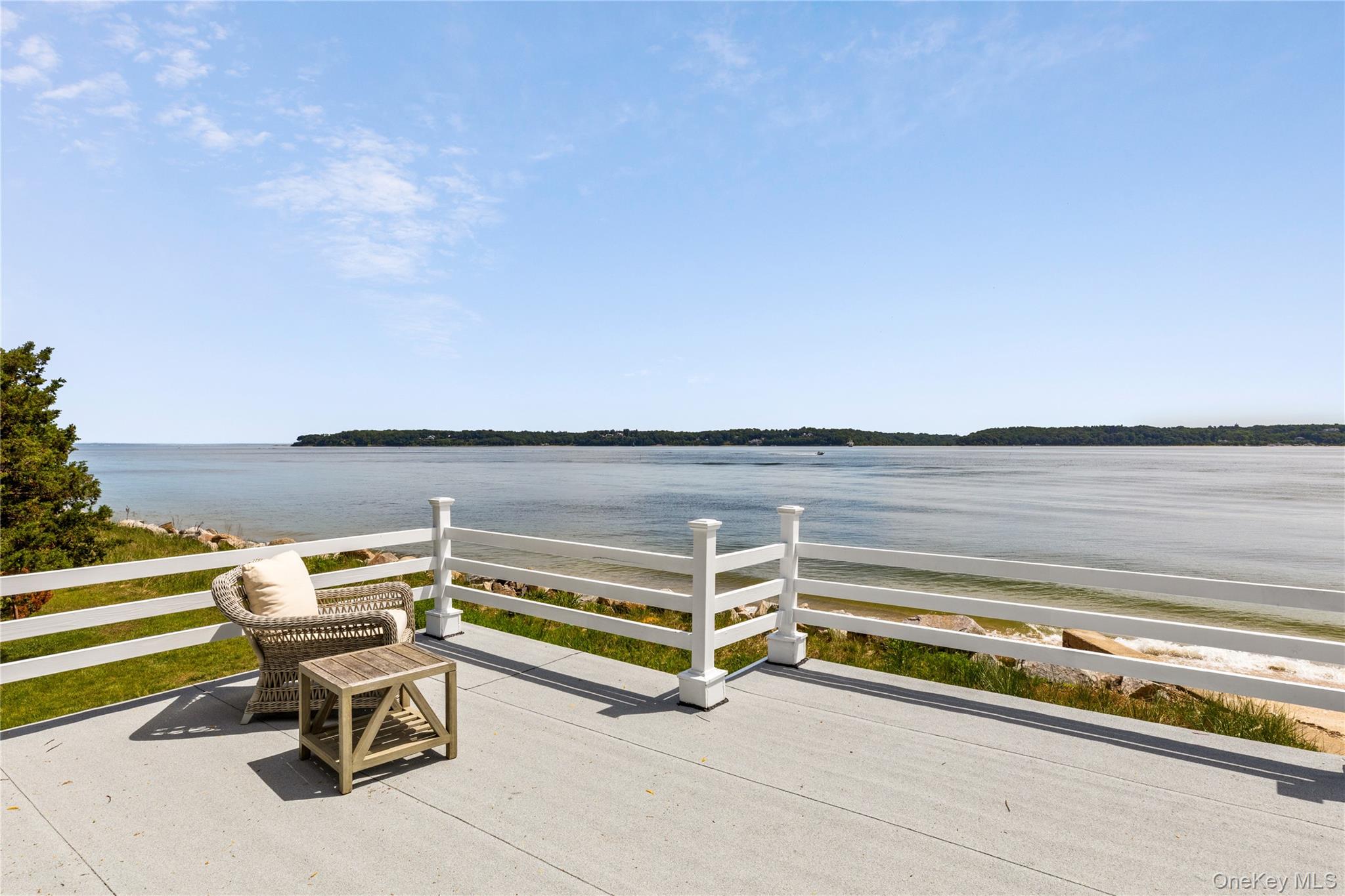 Centre Island, NY 11771