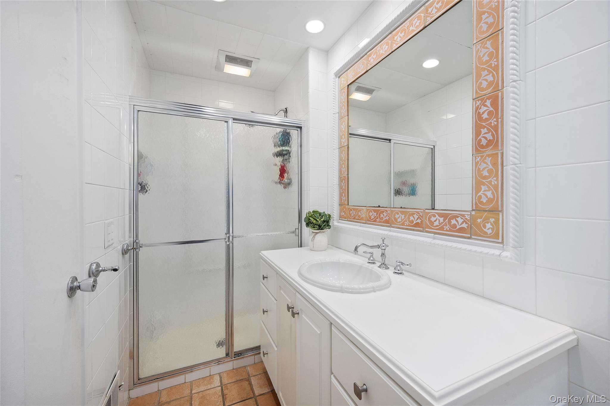 124 Hillandale Drive, New Rochelle, NY 10804