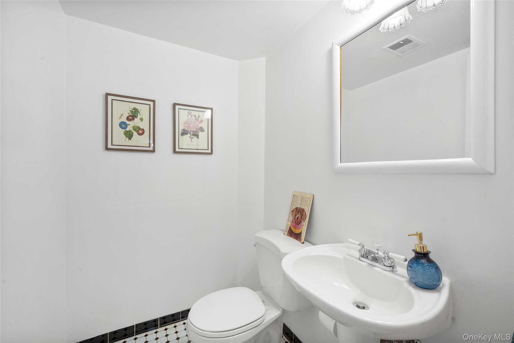 124 Hillandale Drive, New Rochelle, NY 10804