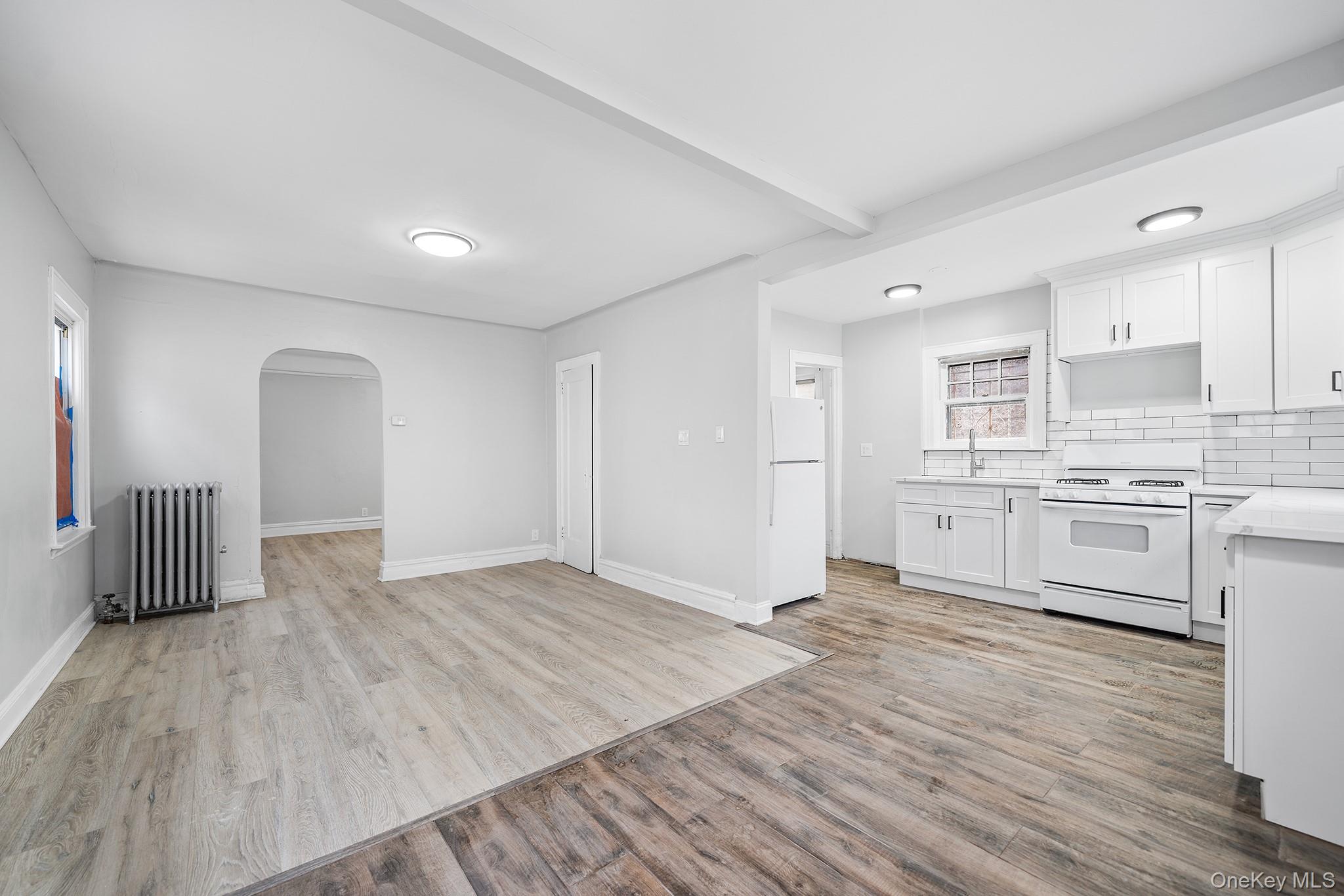 19125 115th Road, Saint Albans, NY 11412