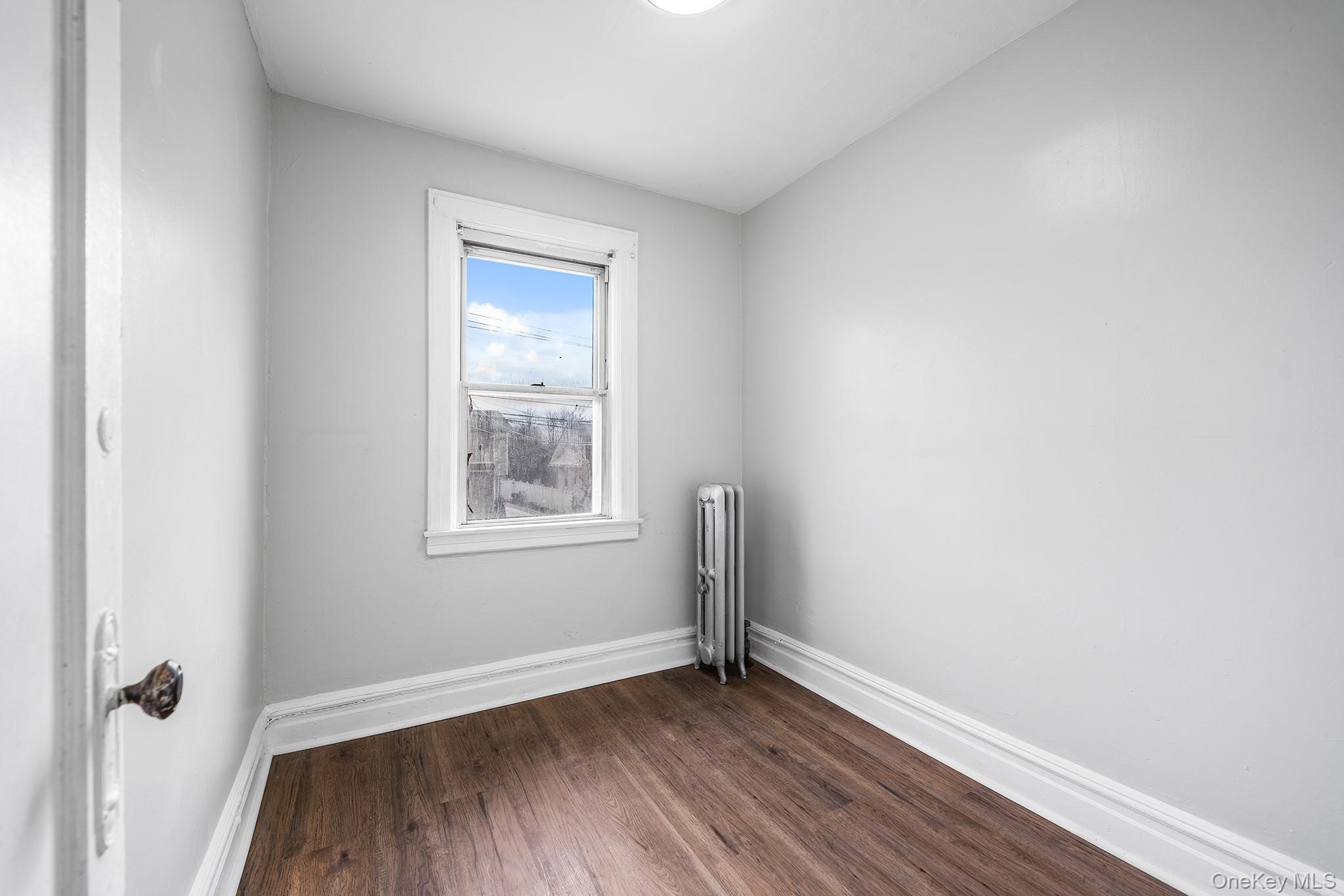 19125 115th Road, Saint Albans, NY 11412