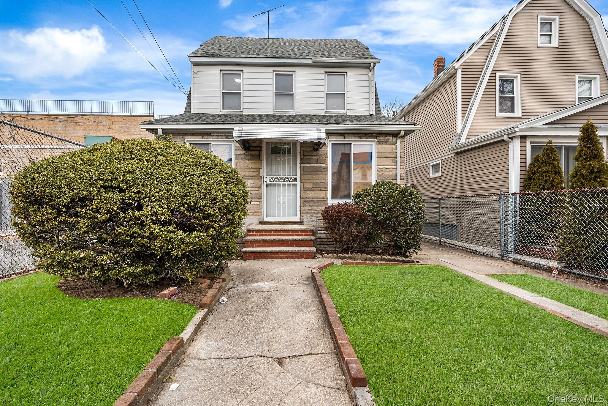 19125 115th Road, Saint Albans, NY 11412